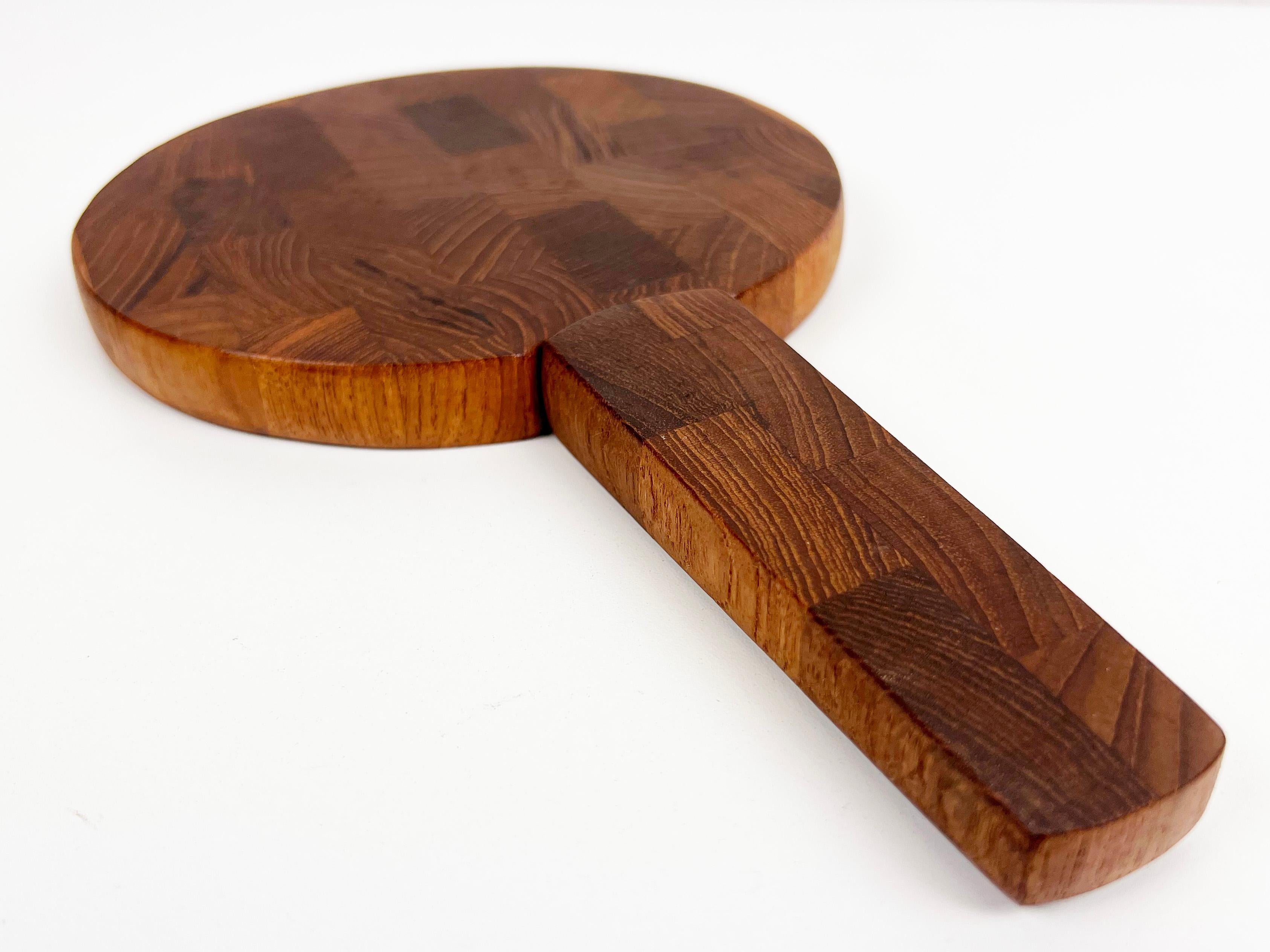 Dansk End Grain Teak Lollipop Shaped Serving Board with Built in Knife For Sale 1