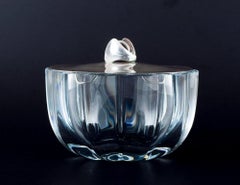 Dansk Guldsmede-Håndværk. Art glass jar with a lid in sterling silver.
