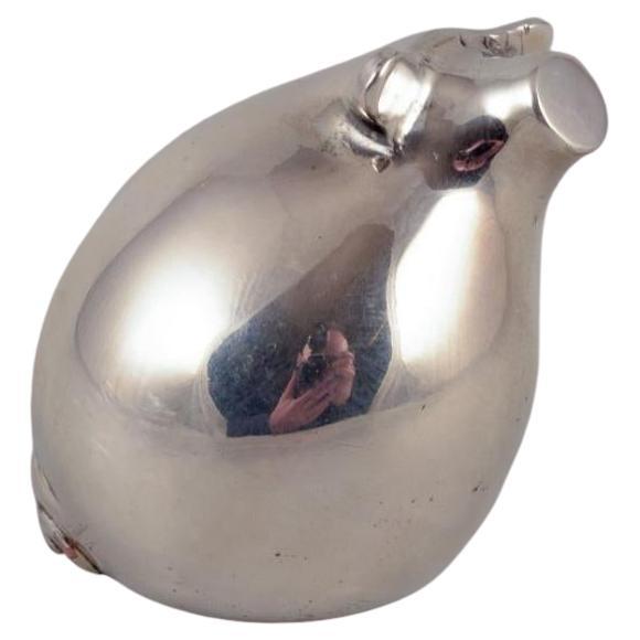 Dansk International Designs Ltd. Petite sculpture de porc en argent plaqué.