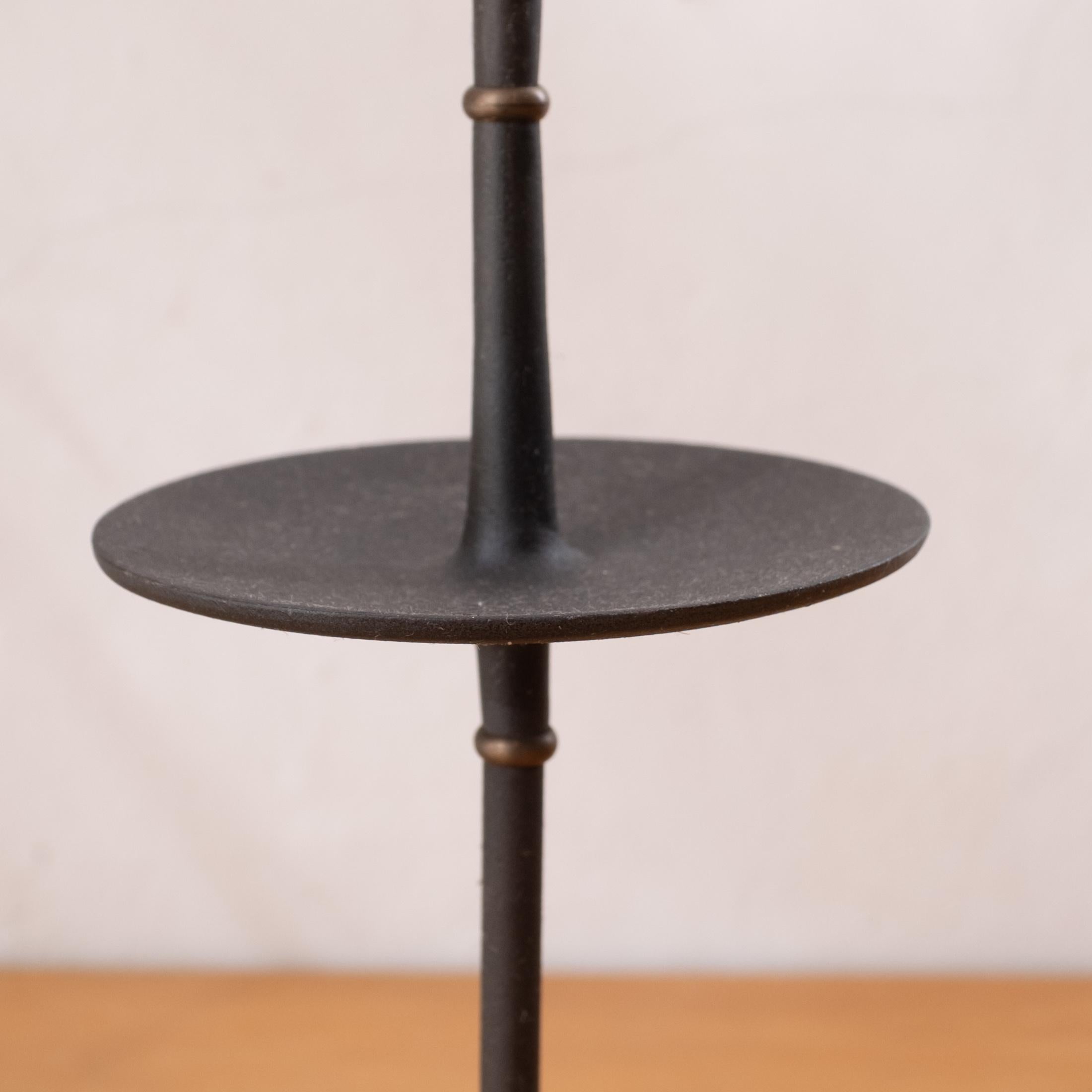 Mid-Century moderno Portacandele Dansk in ferro e ottone di Jens Quistgaard in vendita