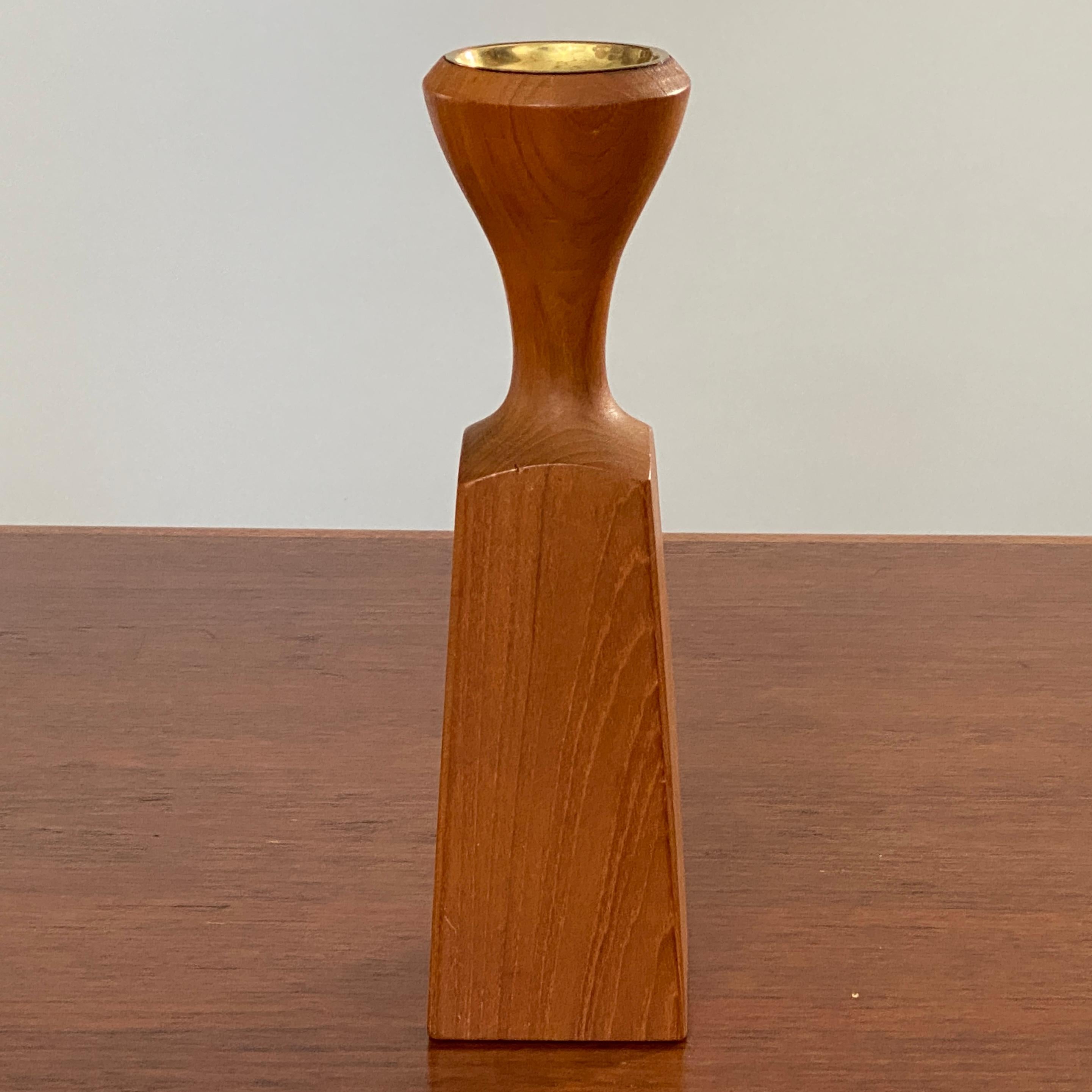 Dansk Jens Quistgaard Danish Modern Tall Teak Candle Holder With Brass Rim In Good Condition For Sale In West Chester, PA