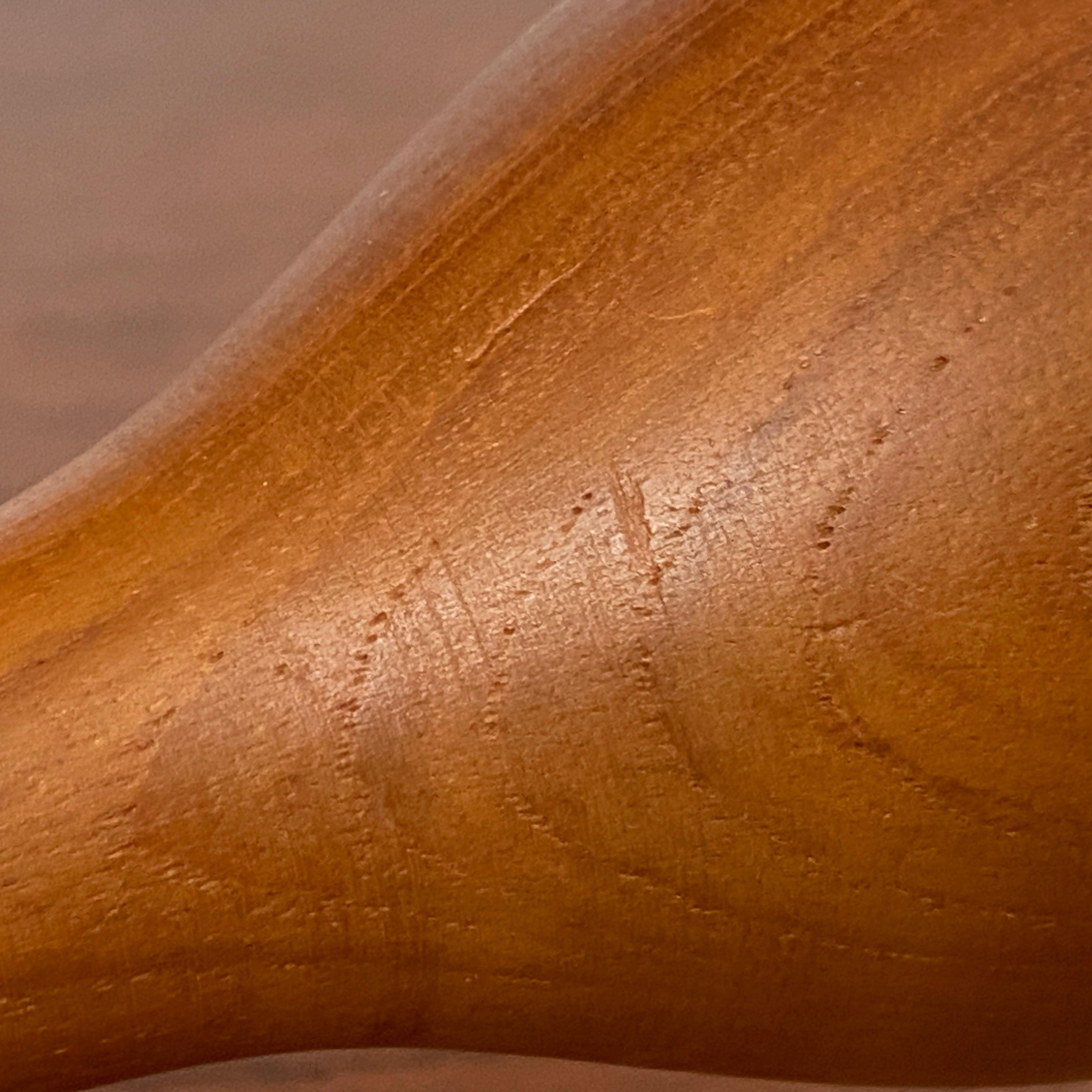 Dansk Jens Quistgaard Portacandele moderno alto in teak con bordo in ottone in vendita 1