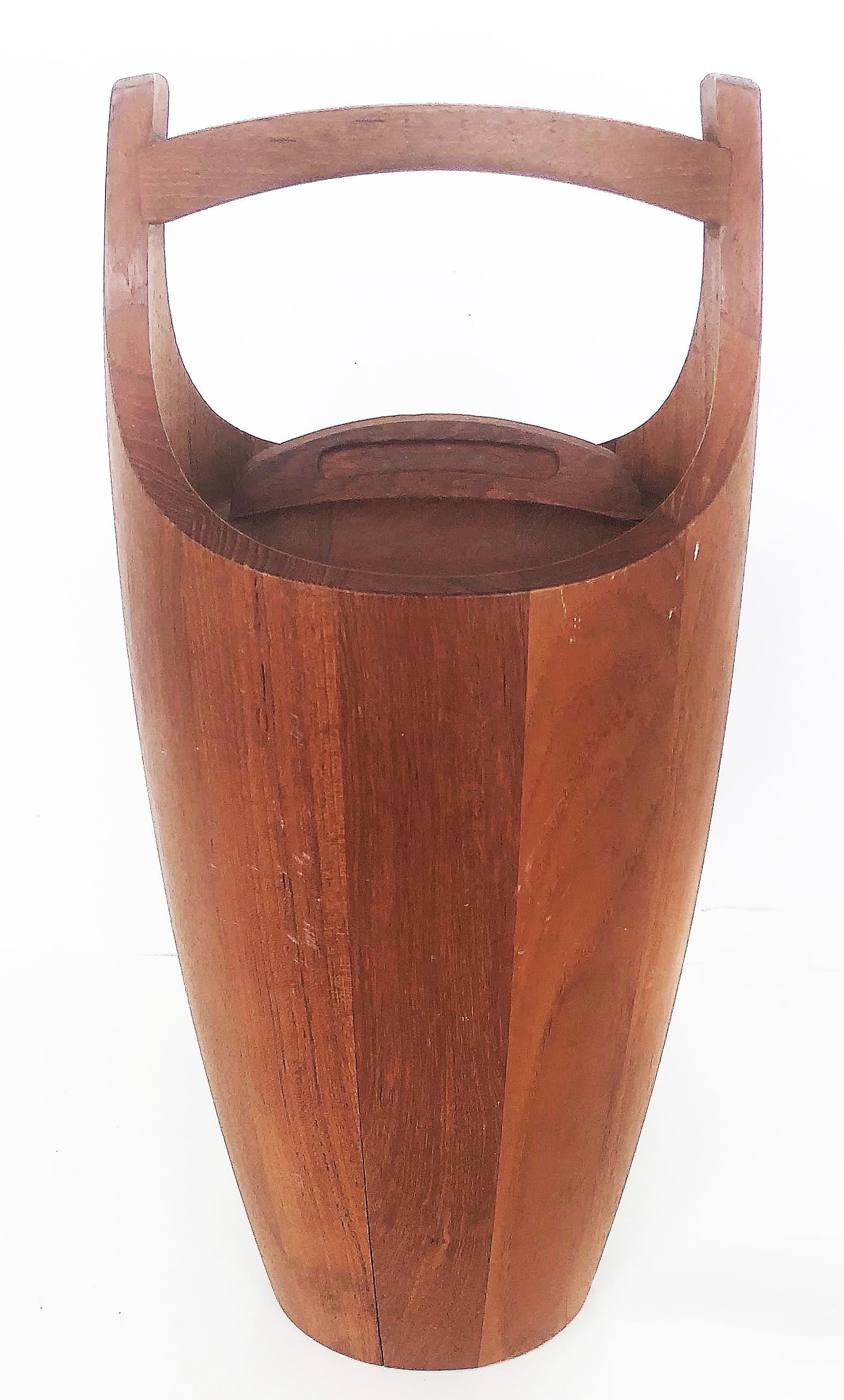 Danish Dansk Jens Quistgaard Mid-Century Teak Ice Bucket, Large For Sale