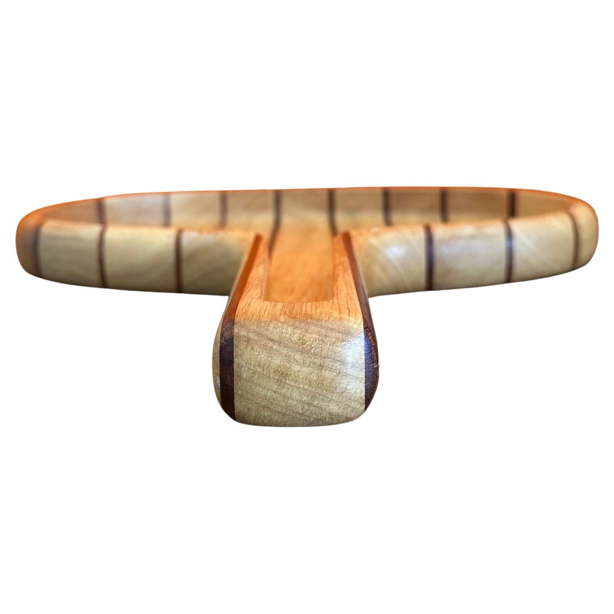 Dansk Paddle Shaped Teak Cheese Board with Fitted Handle for Serving Knife, circa 1970s. The board is in very good vintage condition and measures 15