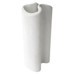 Jarrón escultórico Dansk de cerámica blanca de doble forma, diseño minimalista moderno danés