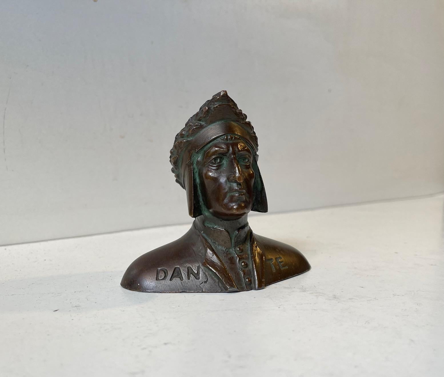 Victorian Dante Alighieri Small Bronze Bust, Grand Tour 19th Century For Sale