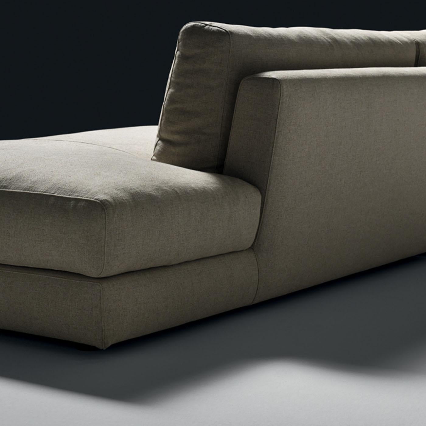 Italian Dante Modular Beige Sofa For Sale