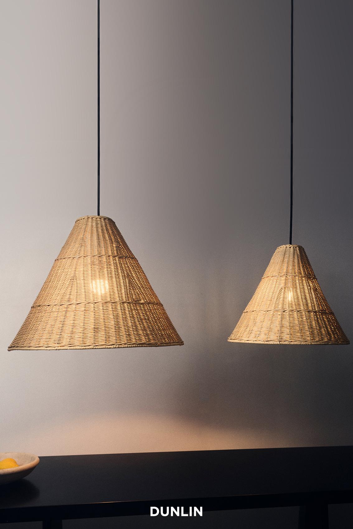 Ciondolo Dante Rattan XL, di DUNLIN In condizioni Nuovo in vendita a Sydney, AU