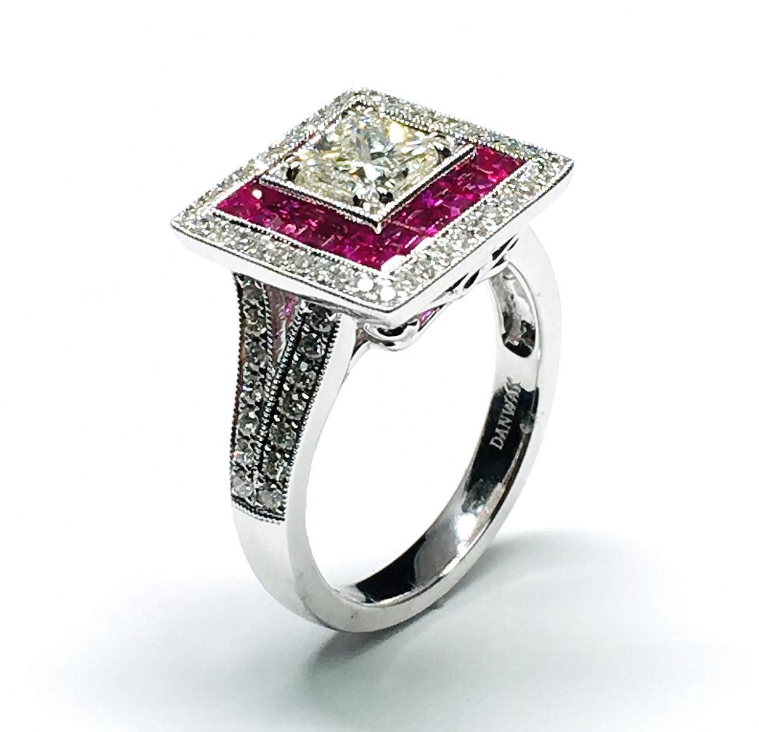 18k Gold 0.86 Carat Princess Cut Diamond and 0.52TCW Ruby Ring For Sale 2