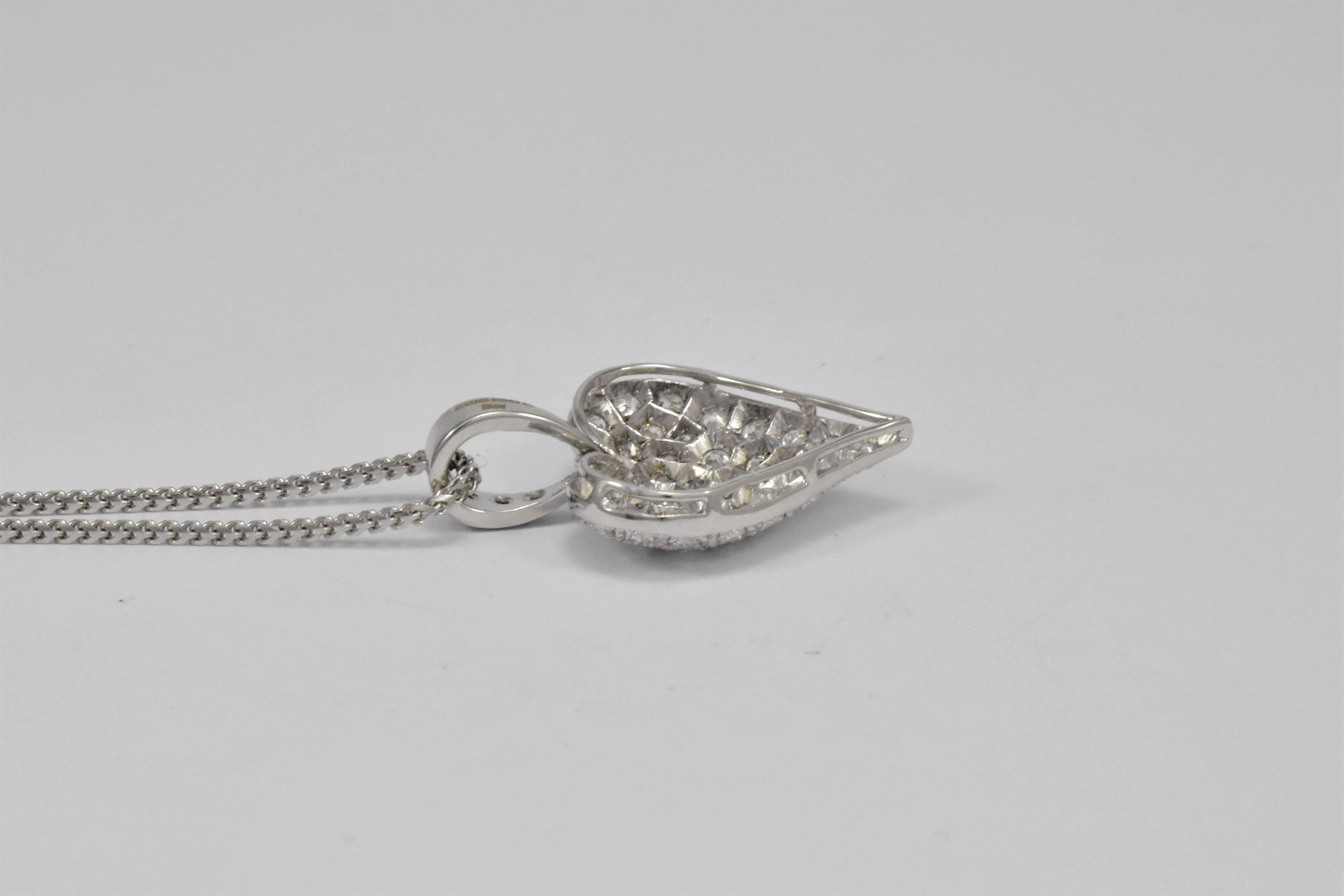 Daou Diamond 18K White Gold Full Heart Pendant Necklace For Sale 4