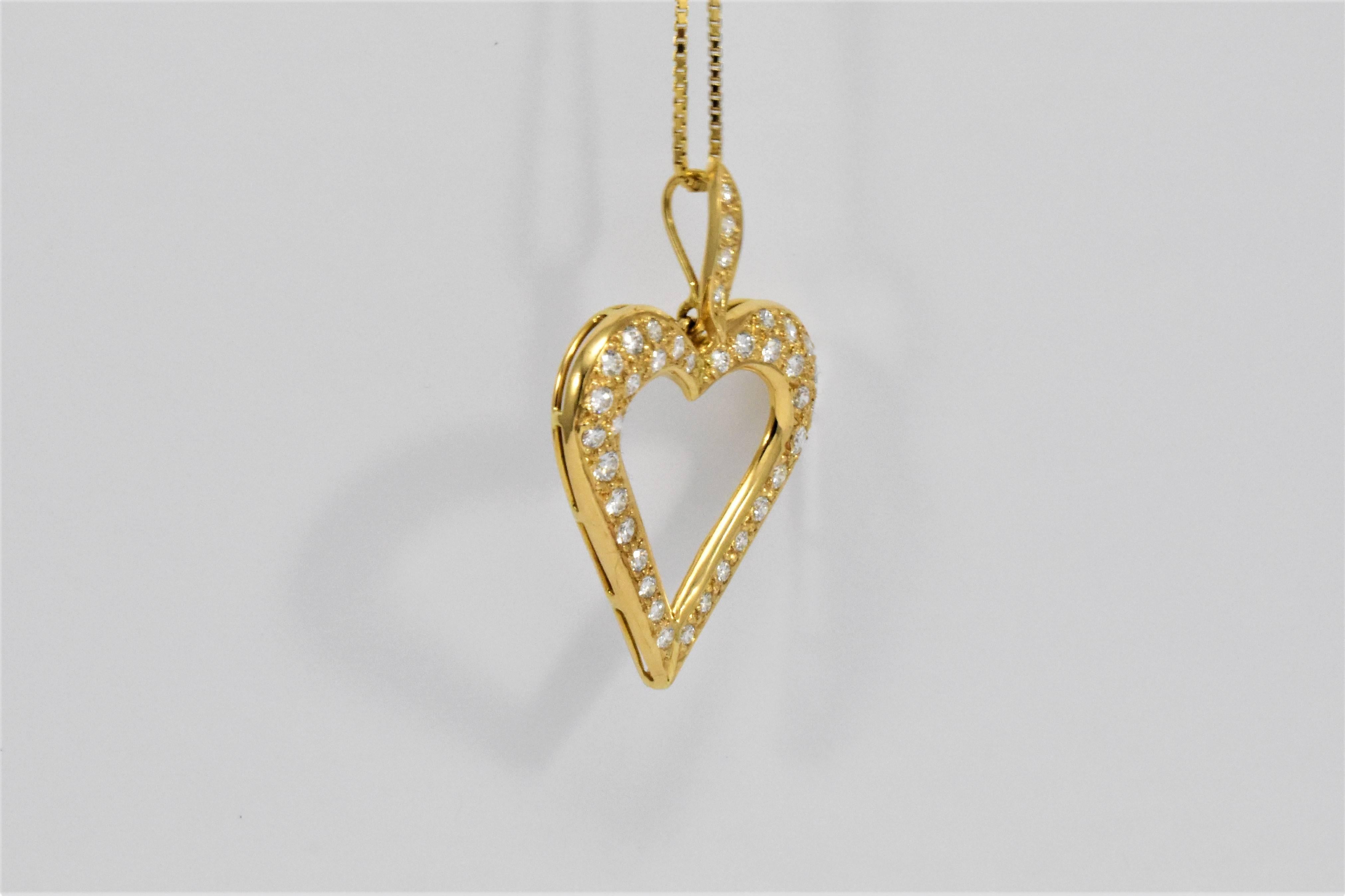 Round Cut Daou Diamond and Yellow Gold Large Open Heart Pendant Necklace For Sale