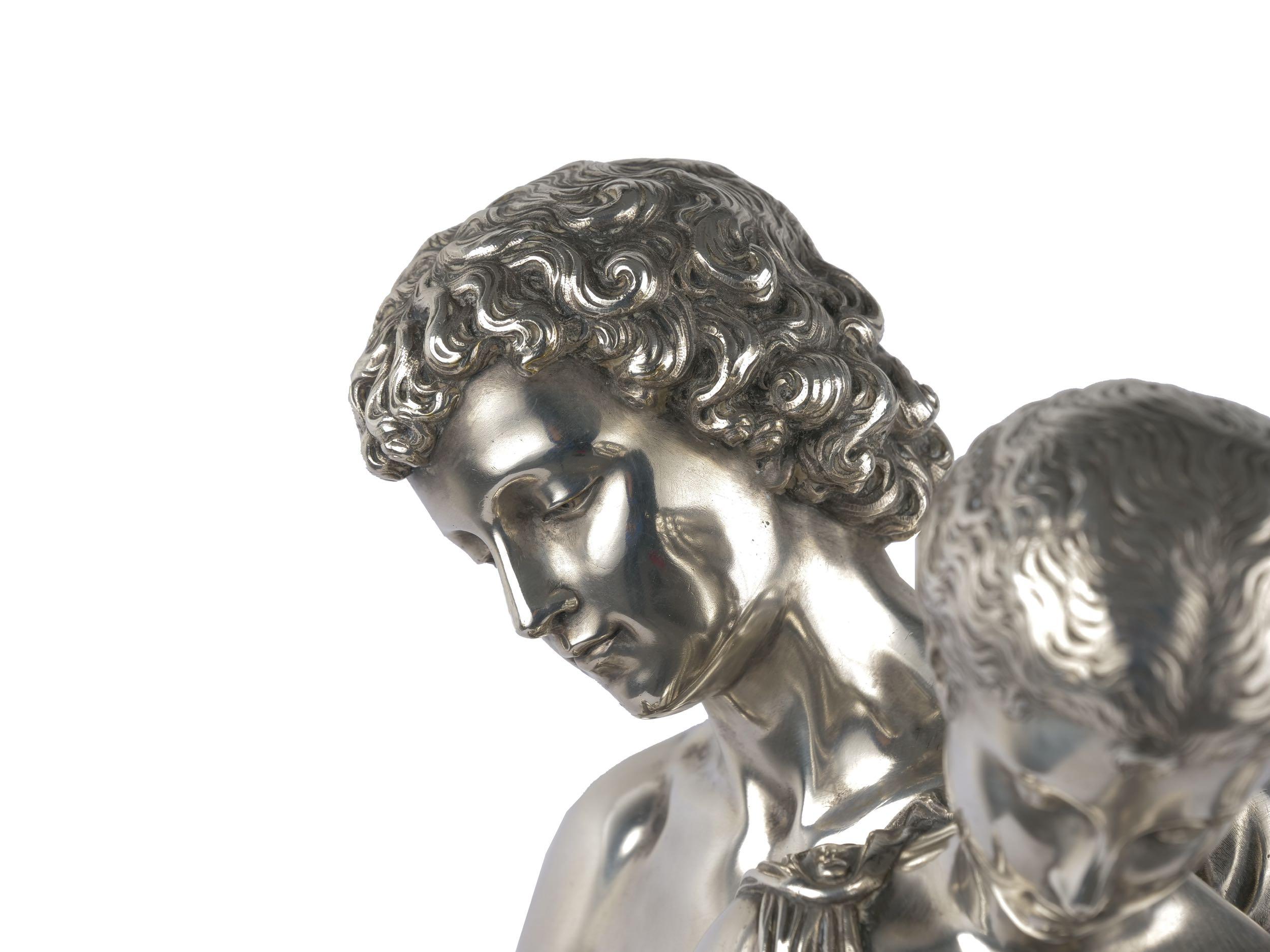 “Daphnis et Chloe” Silvered Bronze Sculpture by Mathurin Moreau, circa 1880 7
