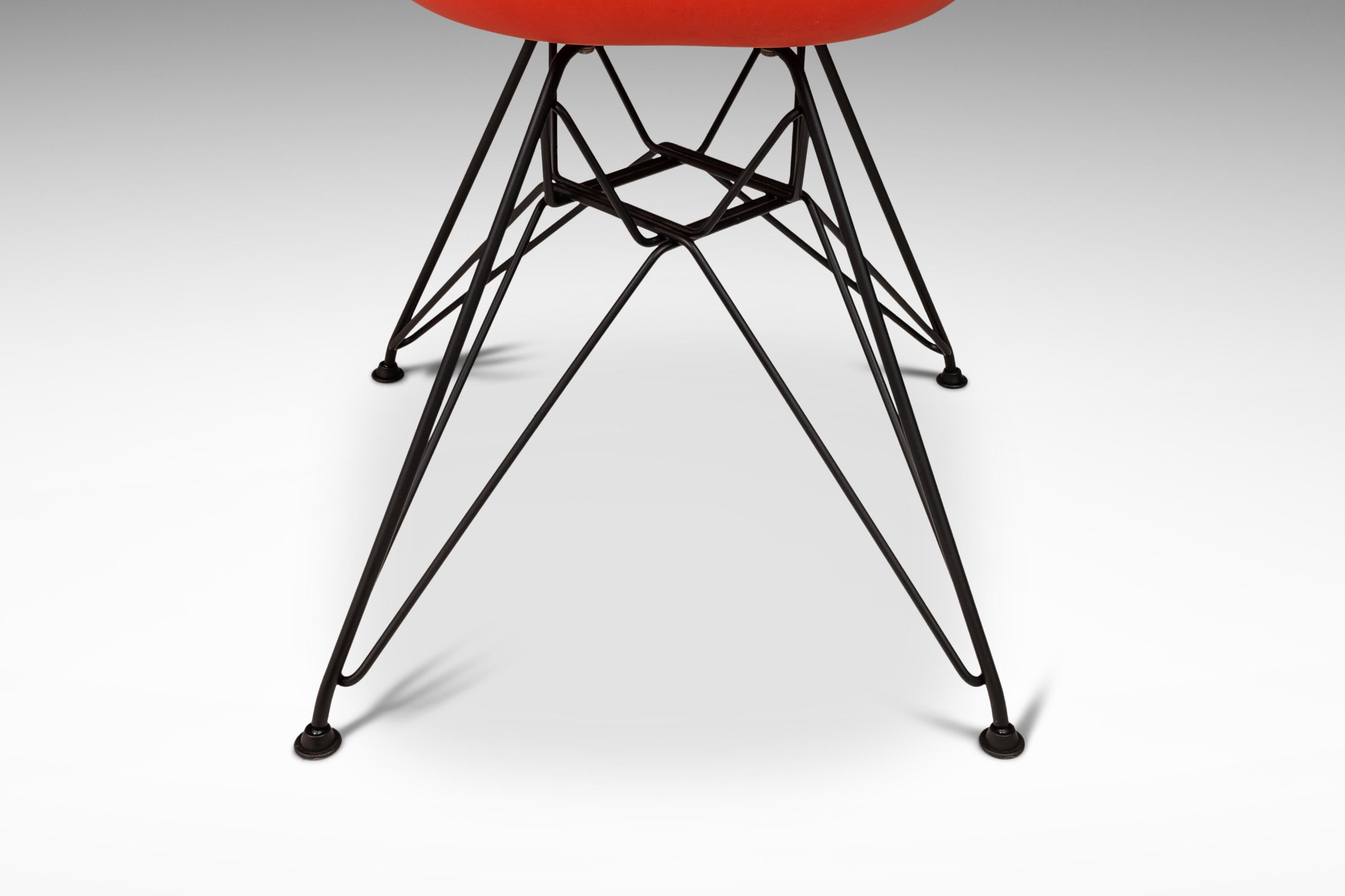 DAR Eiffel Base Lounge Chair by Charles & Ray Eames for Herman Miller, USA, 2000 2
