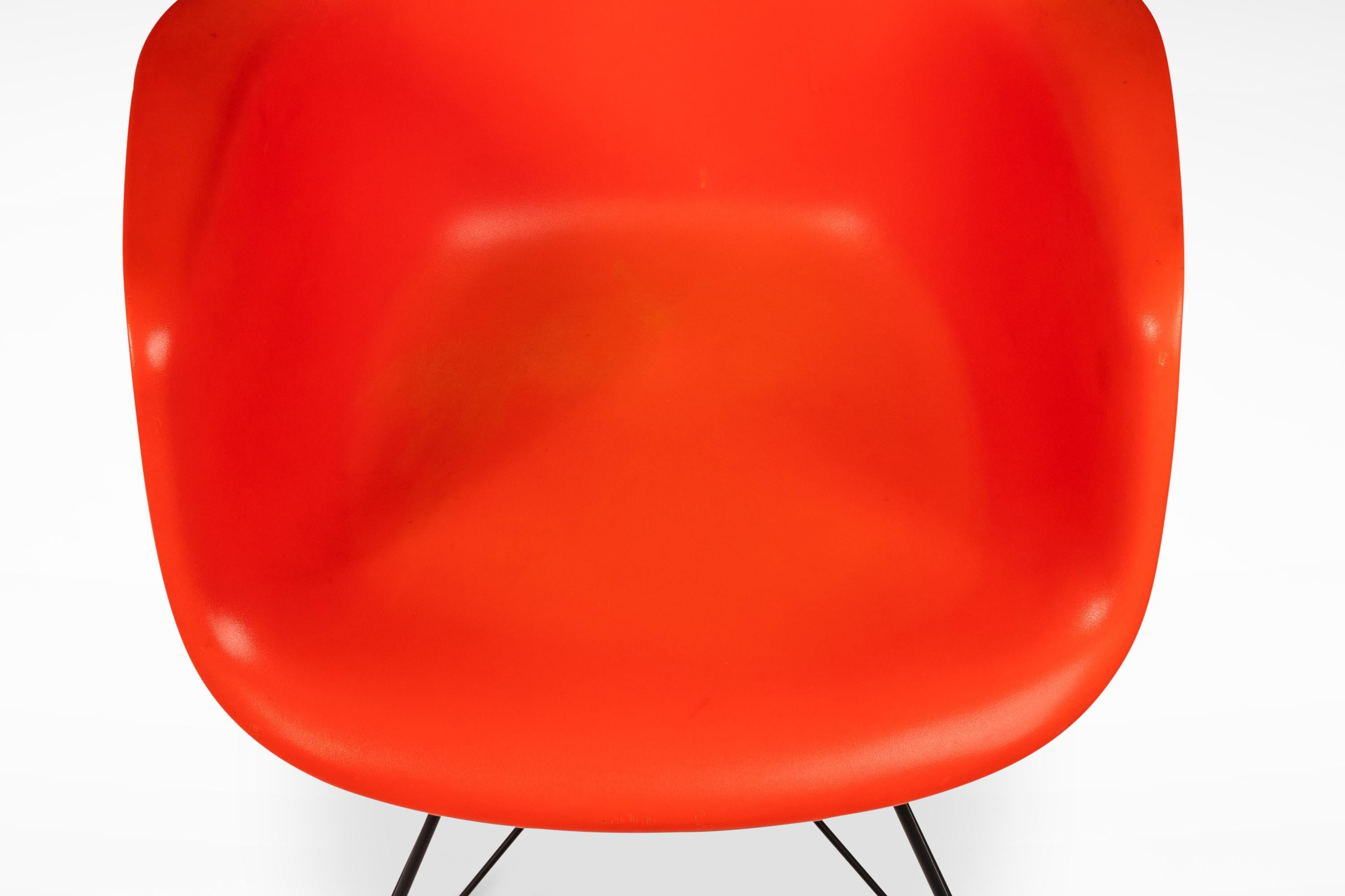 DAR Eiffel Base Lounge Chair by Charles & Ray Eames for Herman Miller, USA, 2000 6