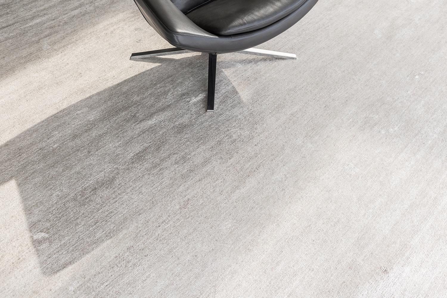 Moderno Dara, collezione Elan di Mehraban in vendita