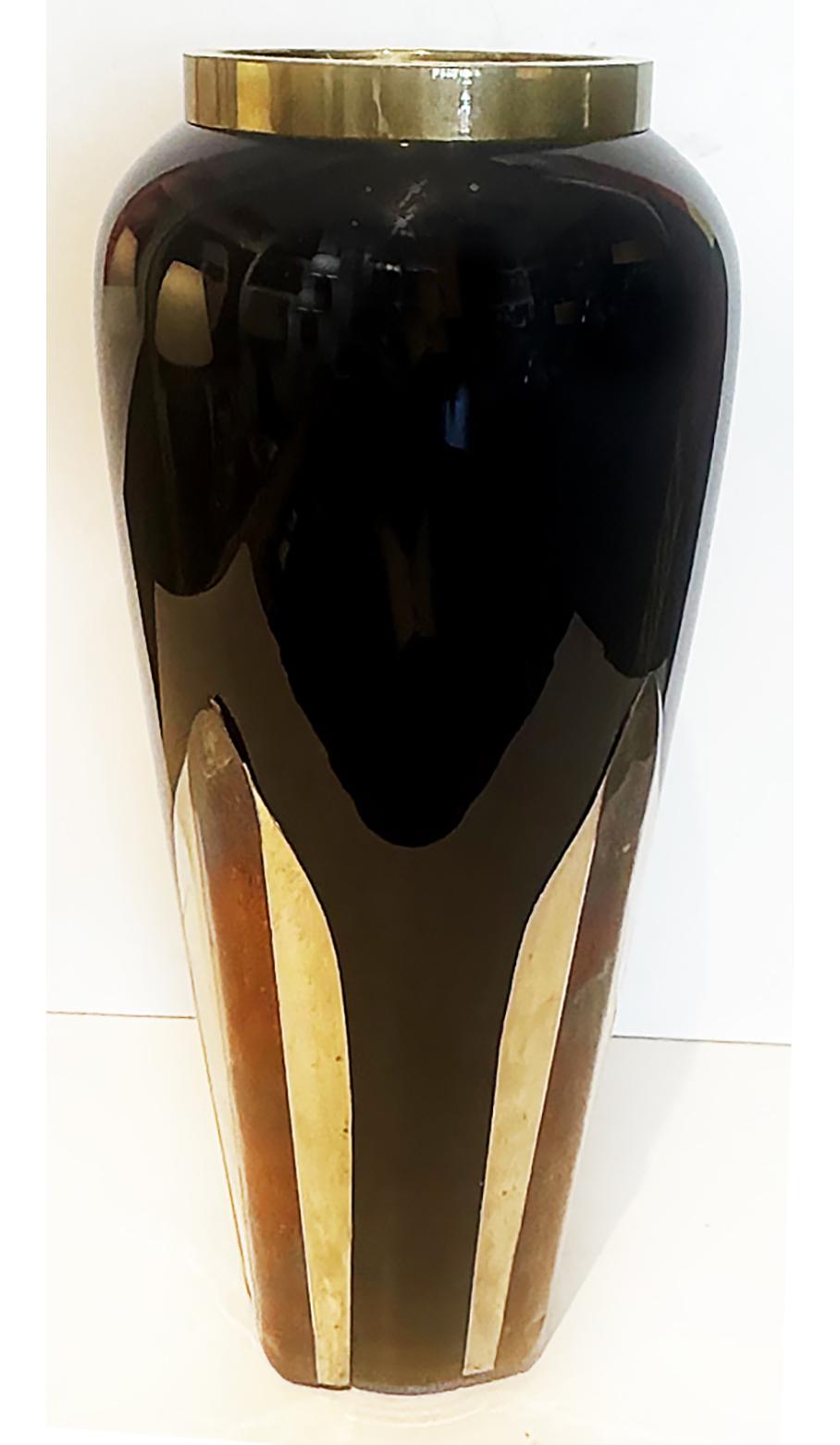 Italiano Dara International Vaso alto in vetro italiano, ottone, accenti di rame applicati in vendita