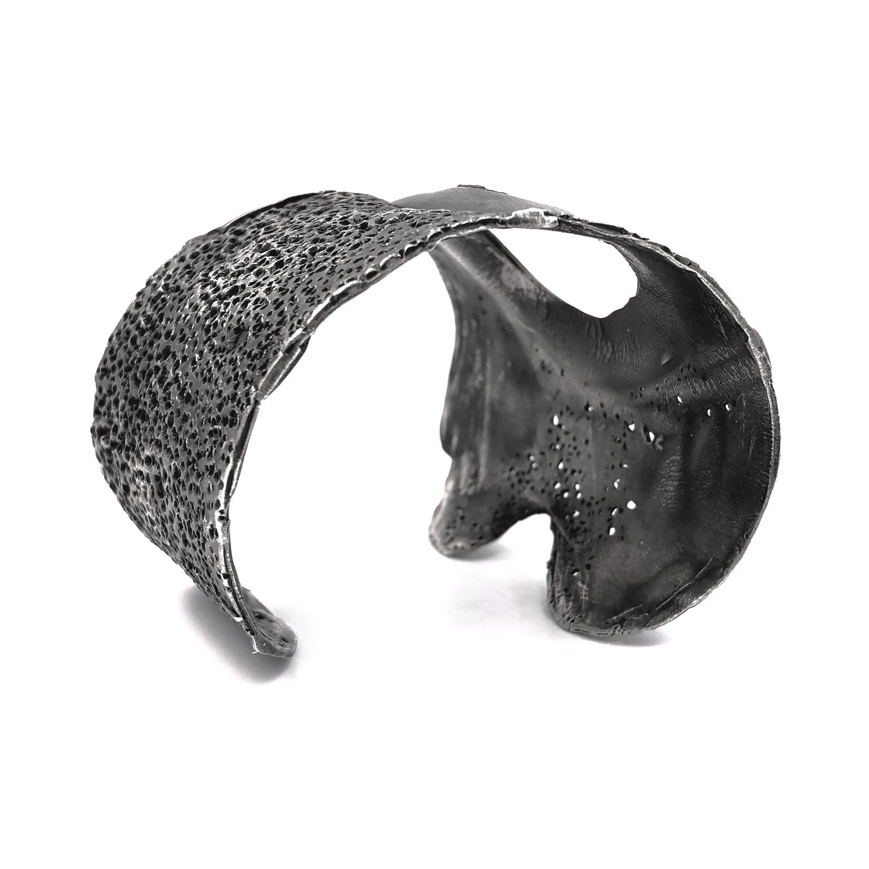 Intricate Oxidized Sterling Silver Round Cut Art Cuff Bracelet, Darcy Miro In New Condition In Dallas, TX