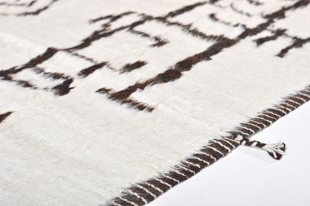 Tapis Mehraban Darell de la collection Atlas Neuf - En vente à WEST HOLLYWOOD, CA