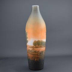 D'argental vase berger en verre camée C1920