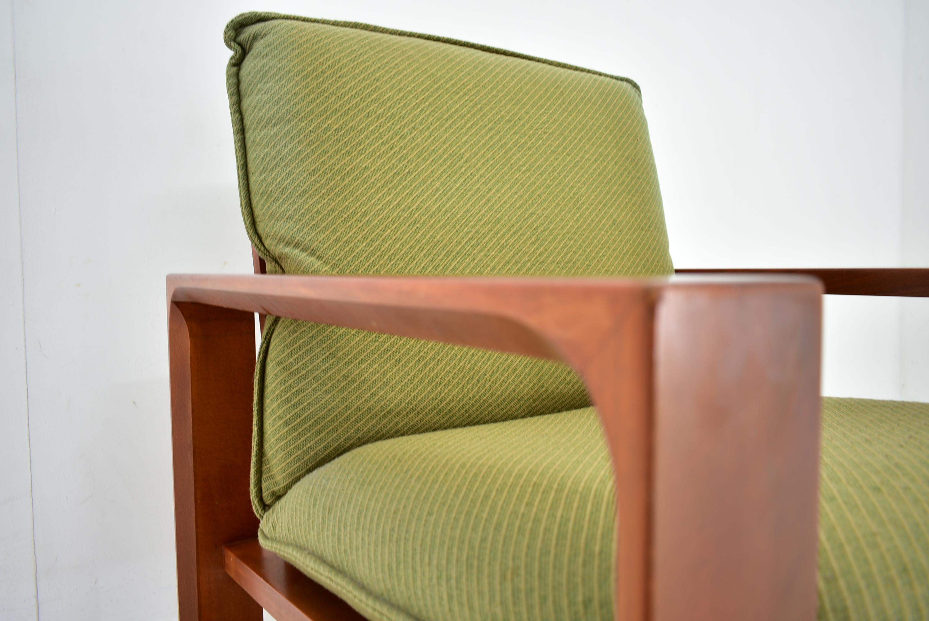 Daria Armchairs by Miroslav Navratil, Czechoslovakia, 1970s '2 Pieces' 12