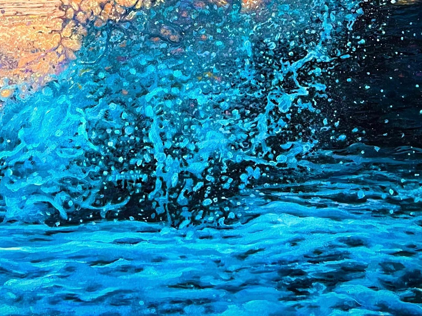 «Light of Hope» – Hyperrealism Ocean Splash Wave at Sunset Oil Painting - Blue Landscape Painting by DARIA DUDOCHNYKOVA