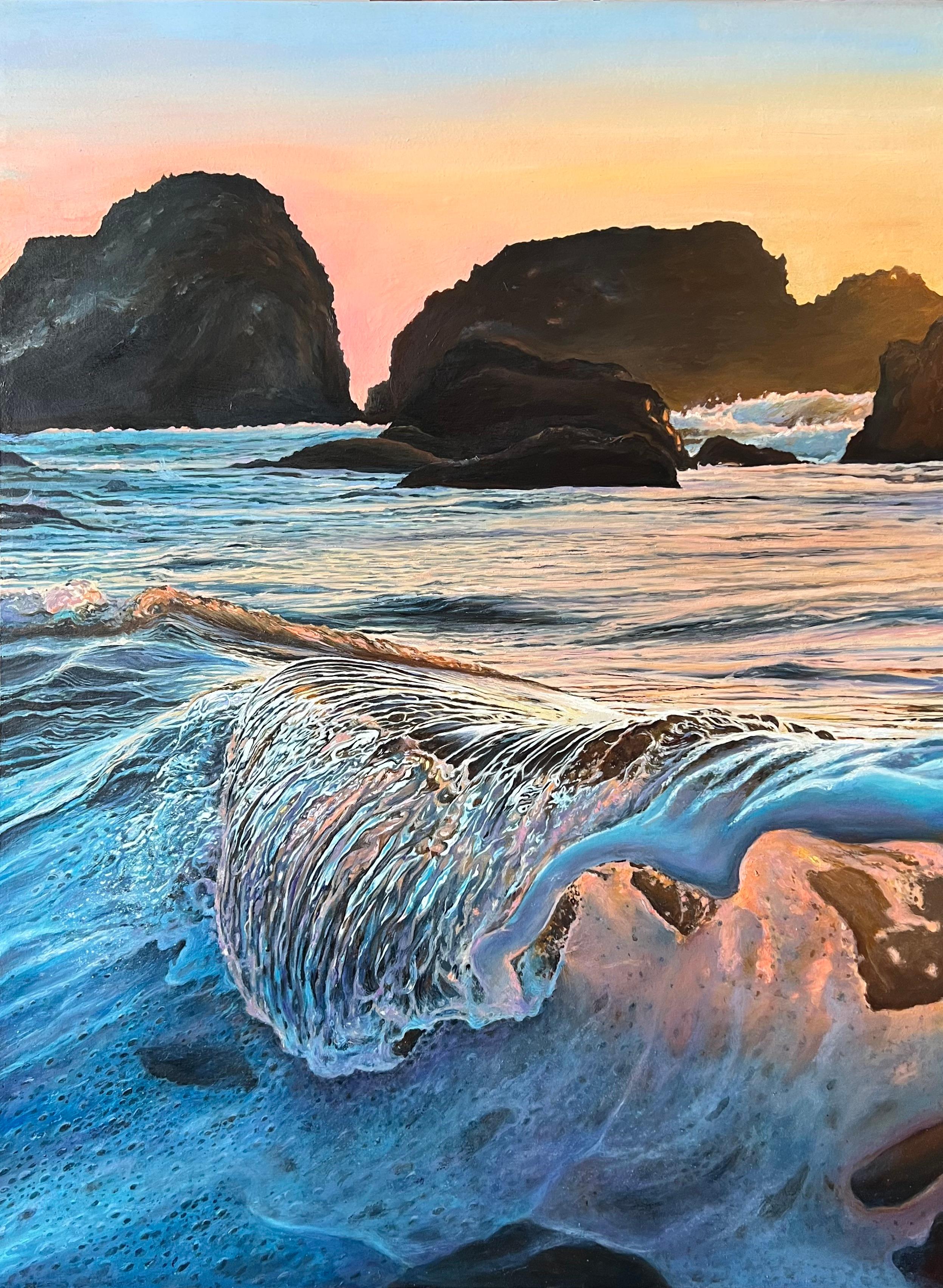 DARIA DUDOCHNYKOVA Landscape Painting – "Flüstern der Gezeiten" - Hyperrealistisches Ölgemälde von Sonnenuntergang und Wellen im Meer
