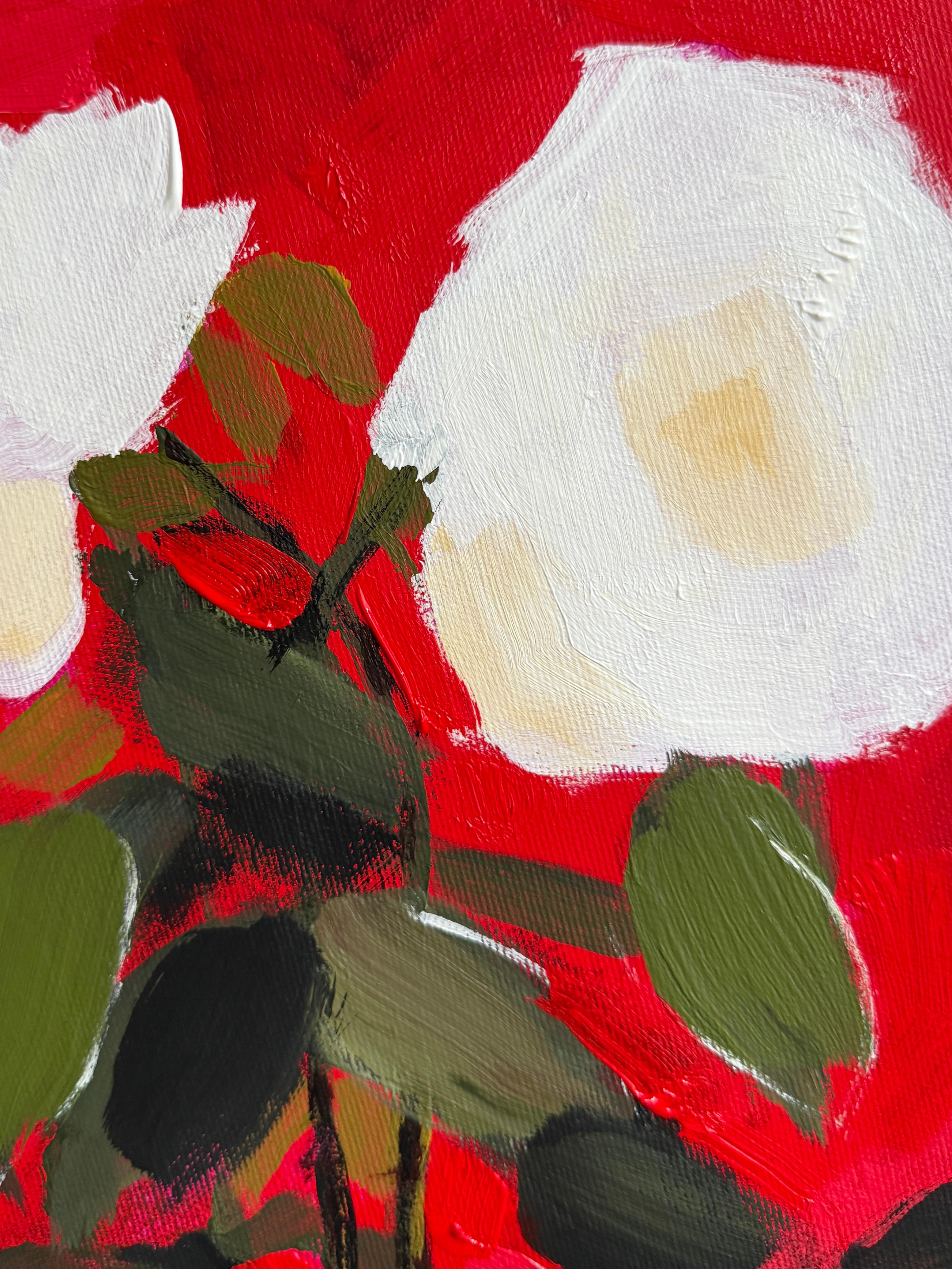 Auf diesem Gemälde entfalten sich weiße Rosen auf einem tiefroten Grund und erscheinen als Stille im Feuer. Die Komposition inszeniert einen Dialog zwischen Zärtlichkeit und Leidenschaft und evoziert ein Bild der Liebe, das zugleich rein und stark