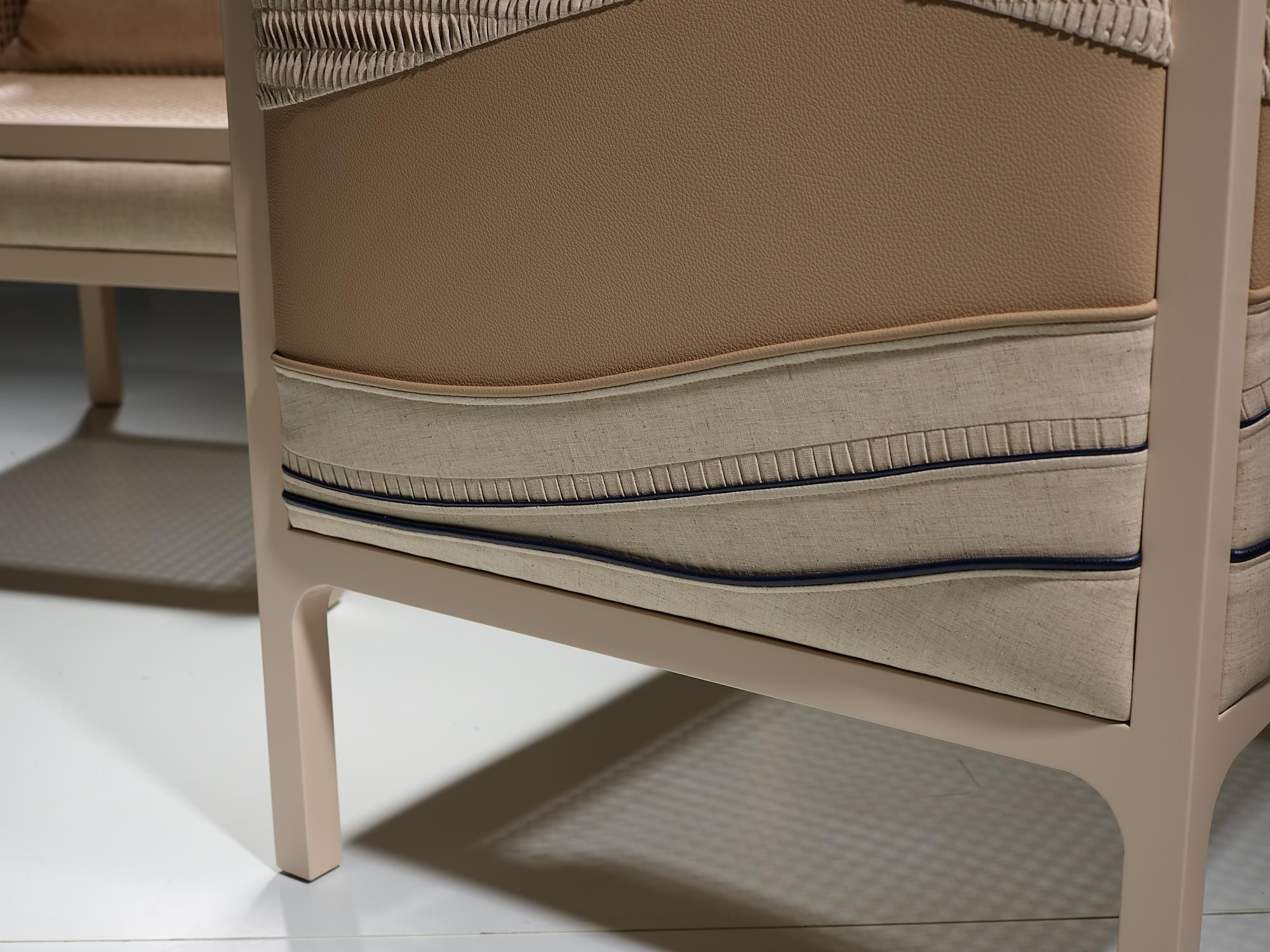Structure, Line and Movement Contemporary Armchair with Artistic Intervention For Sale 4