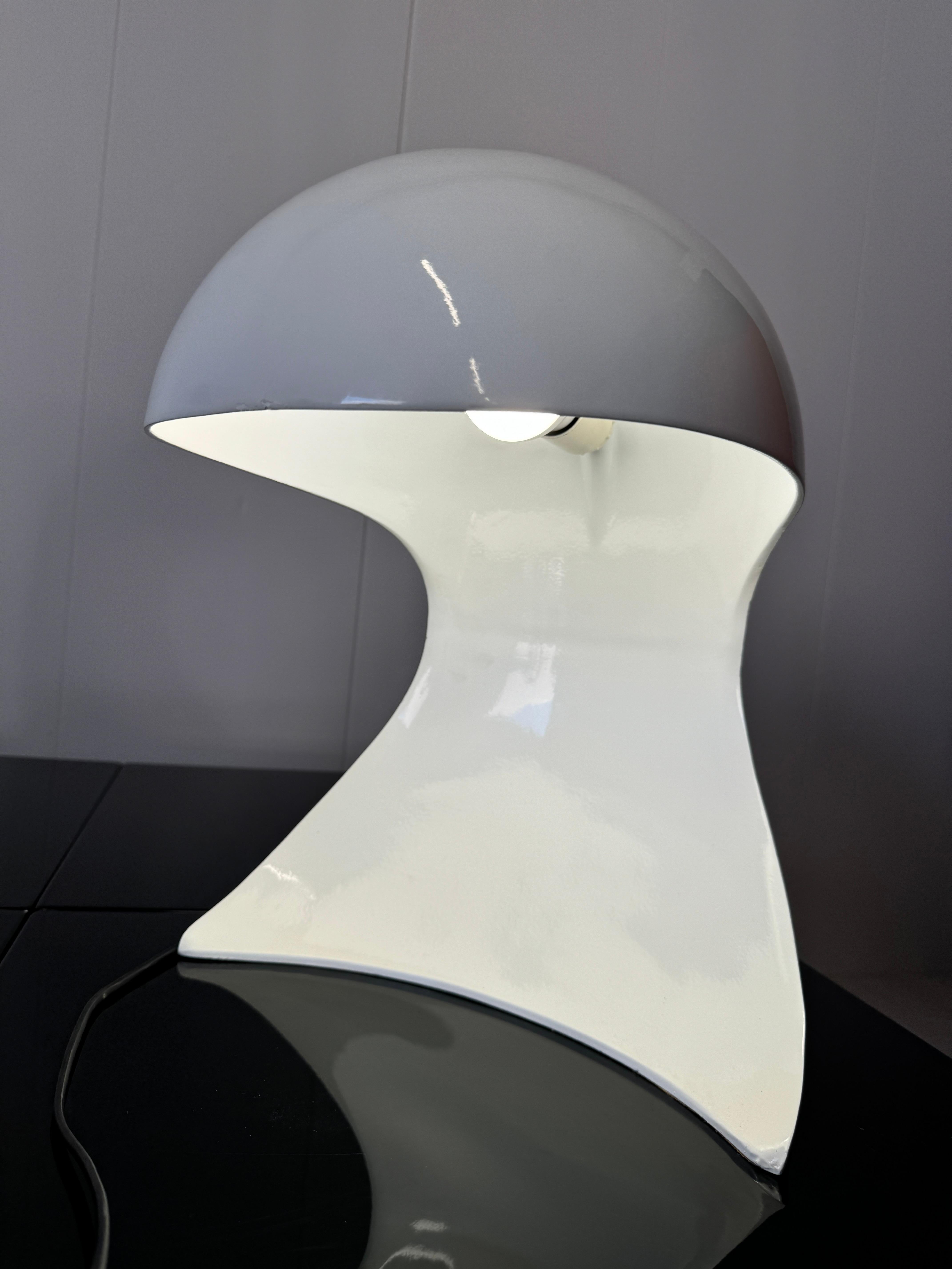 Dario Tognon , Paire de lampes de table mod. Dania, prod. Artemide, 1969 en vente 4