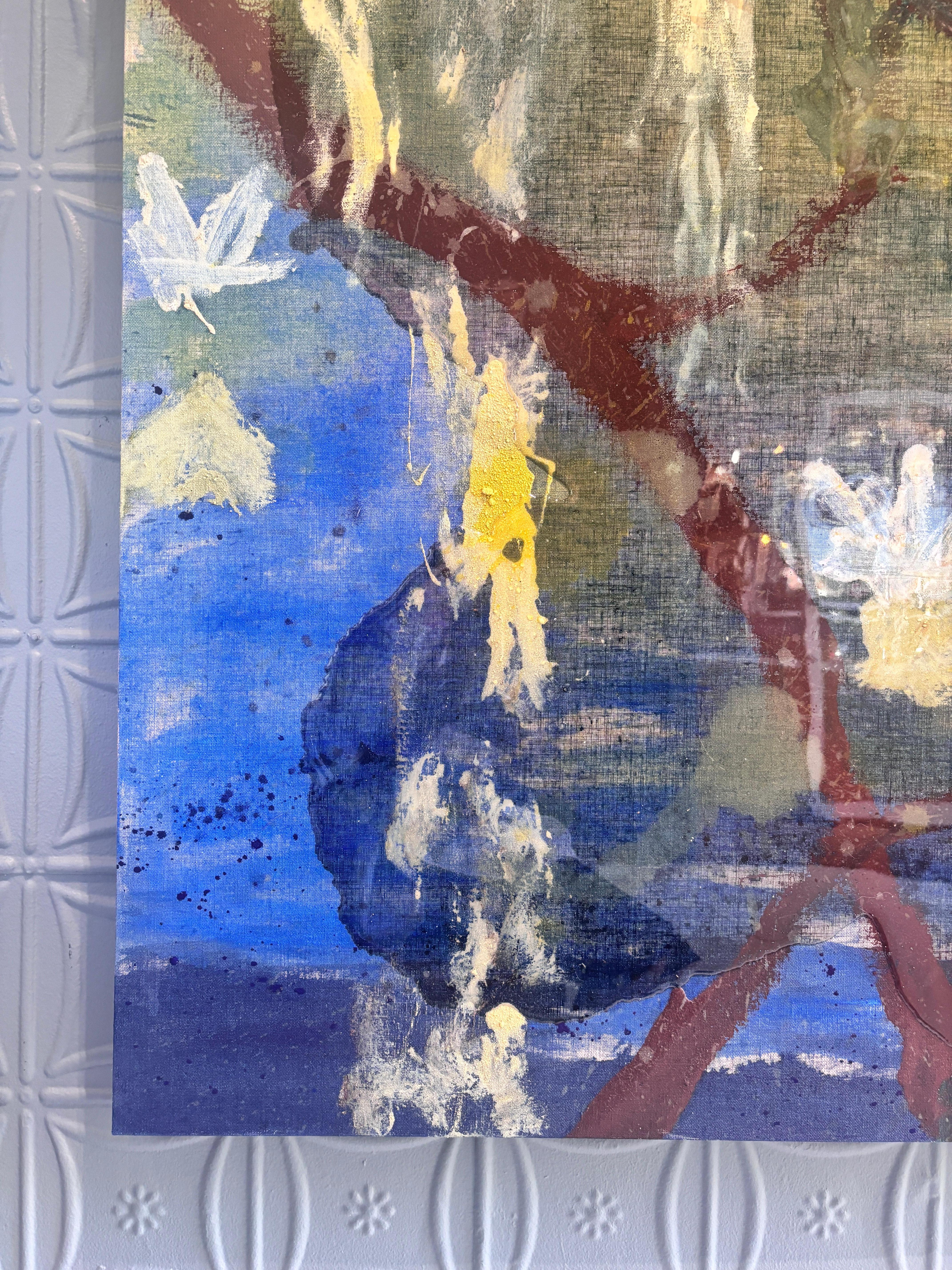 Yektai revient à un sujet emblématique ; il a ravivé notre passion pour les paysages de nénuphars, avec ces peintures riches, sombres et puissantes. À Pond, la résine utilisée par Yektai est versée sur la toile et n'atteint pas les bords ; au lieu