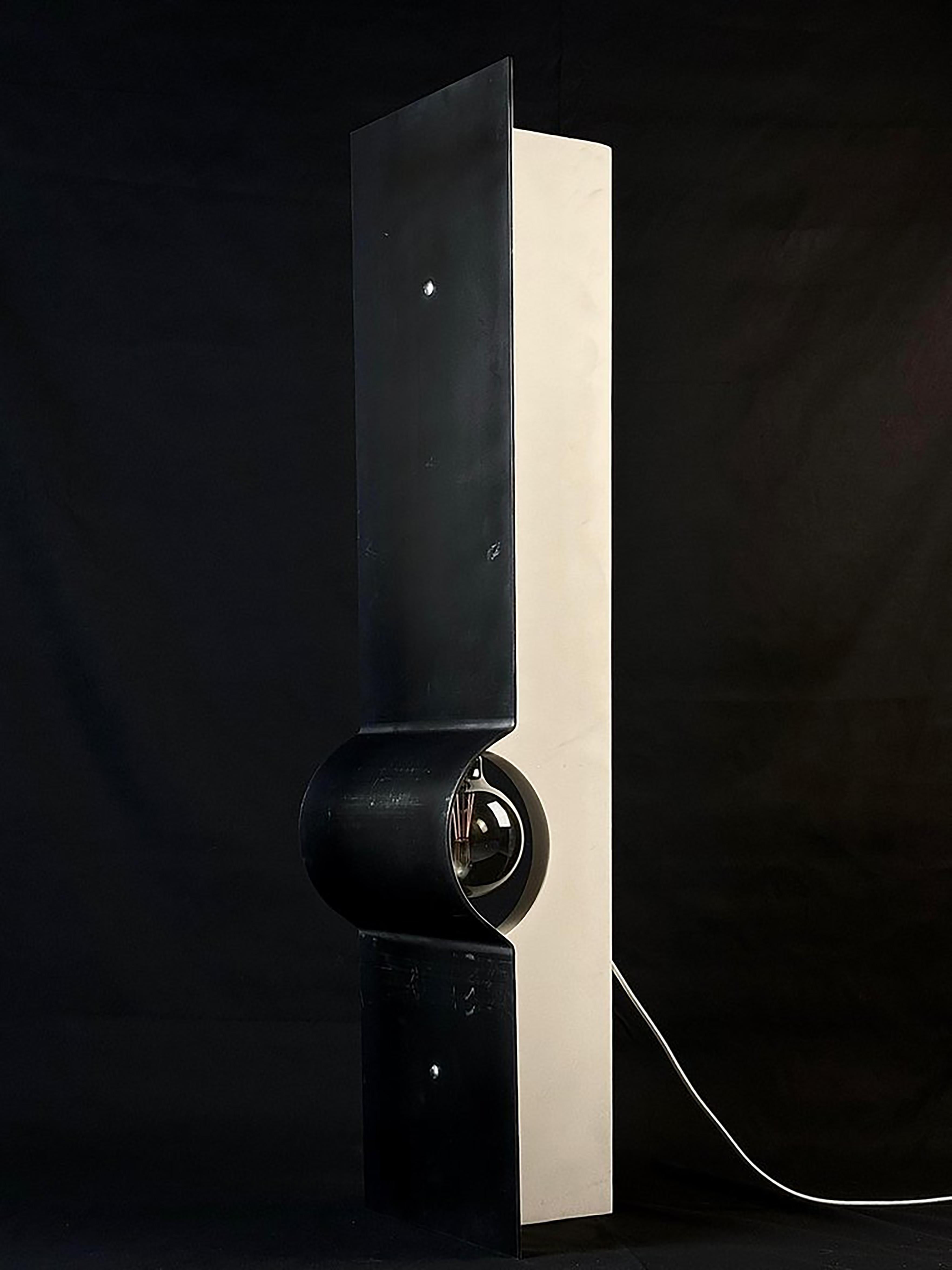 Metal D'ARK atelier - Lamp - OCULUS 2.1 For Sale
