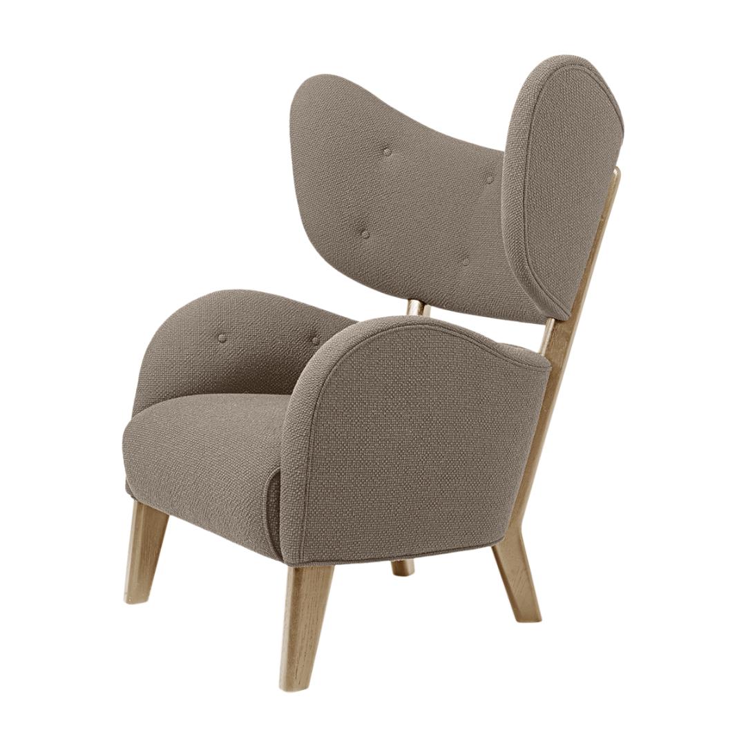 Dark beige Raf Simons Vidar 3 natural oak my own chair lounge chair by Lassen
Dimensions: W 88 x D 83 x H 102 cm 
Materials: textile

Flemming Lassen's iconic armchair from 1938 was originally only made in a single edition. First, the then