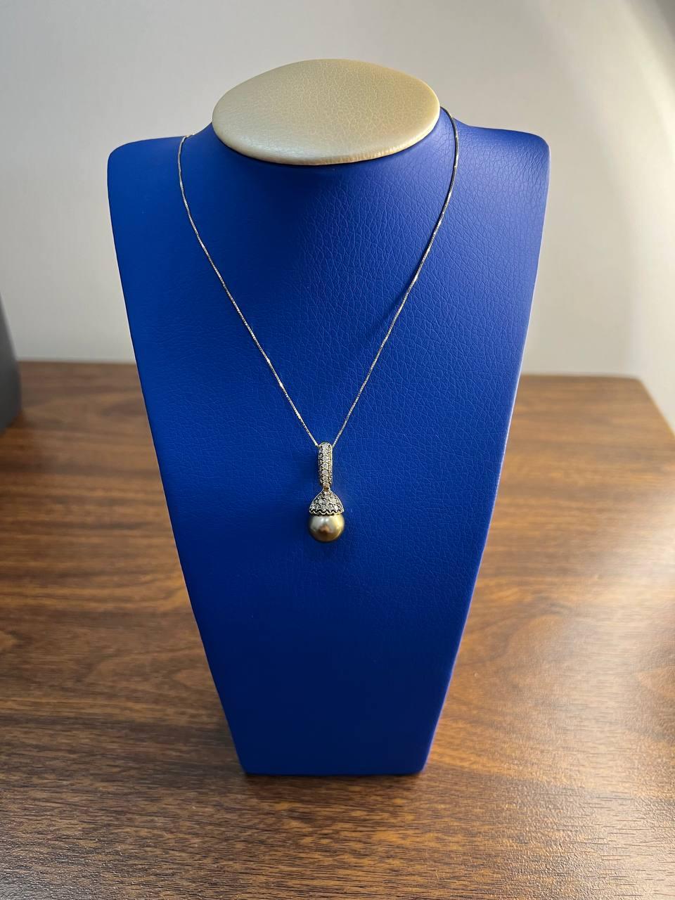 Women's Dark Black Brown Pearl Champagne Cognac Diamond Pave 14K Gold Pendant Necklace For Sale