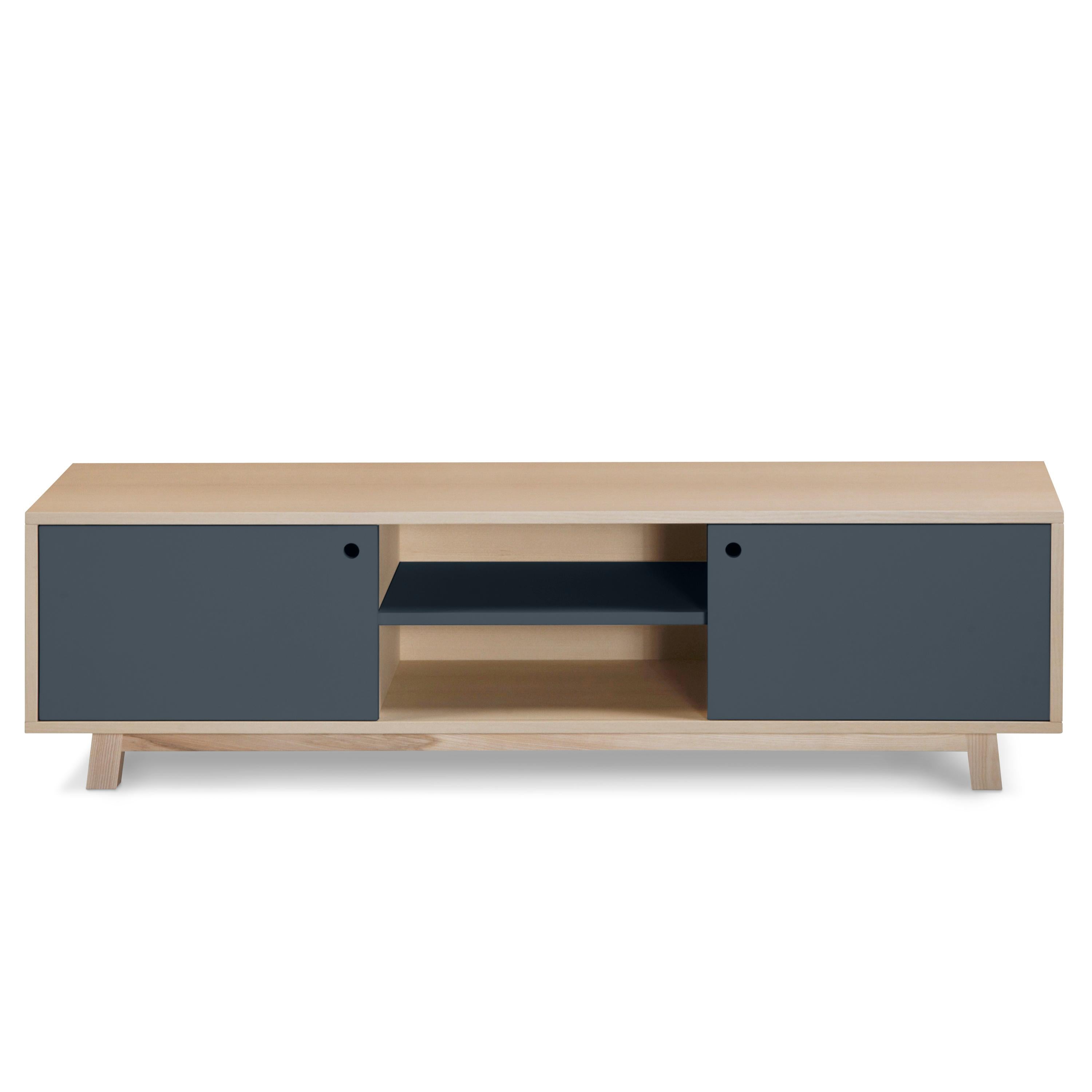 Scandinavian 2 sliding door TV stand with 11 colours available, design E. Gizard In New Condition For Sale In Landivy, FR