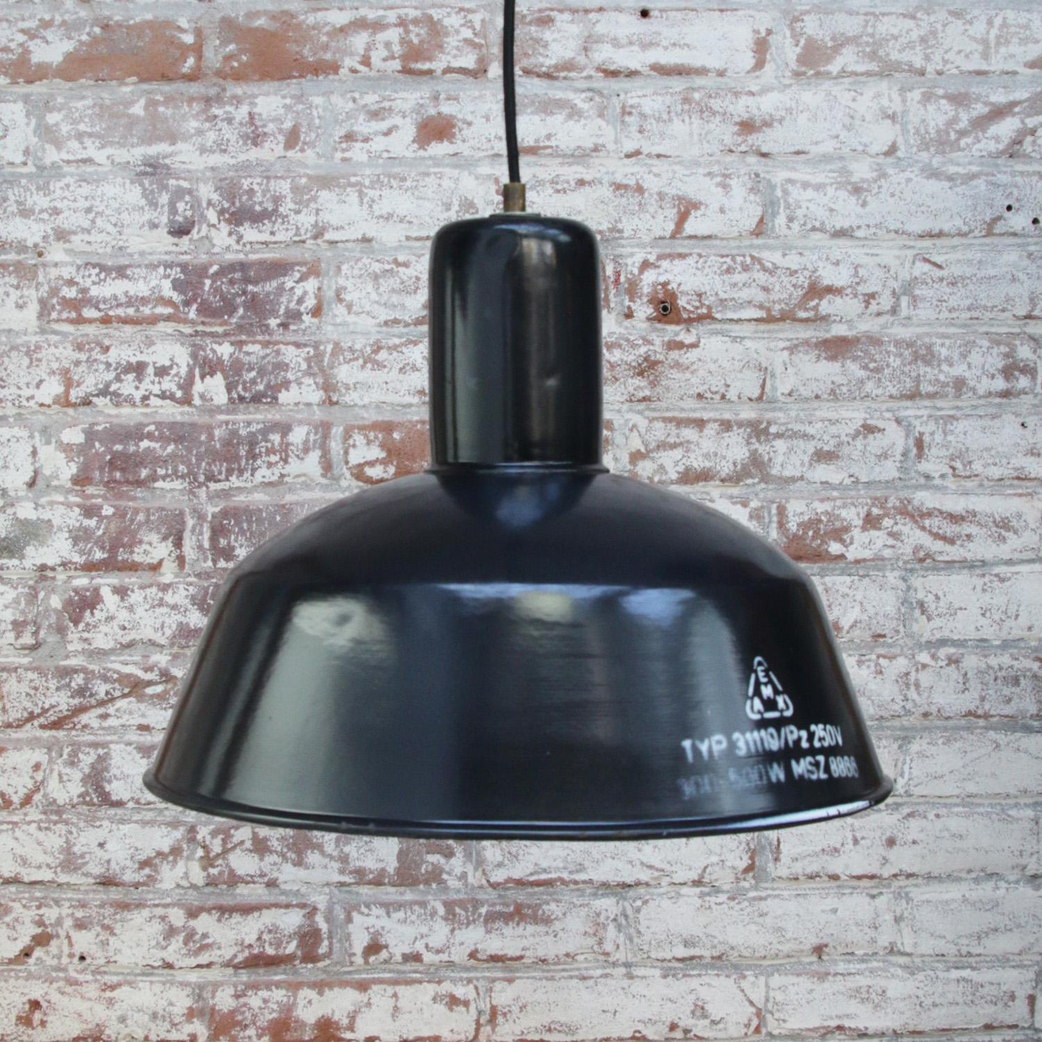 Dark Blue Enamel Vintage Industrial Factory Pendant Light In Good Condition For Sale In Amsterdam, NL