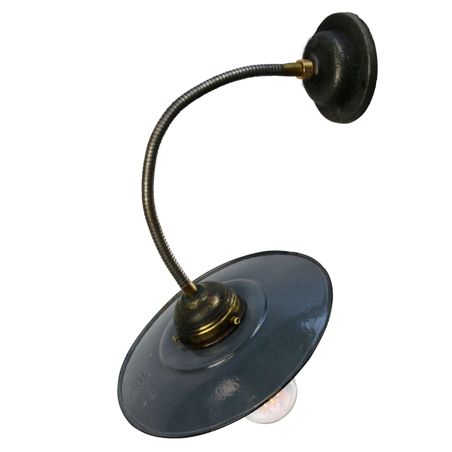 Wall light spot.
Wall light spot downlighter
blue enamel shade white interior
Gooseneck arm adjustable in angle.

diameter cast iron wall mount 10.5 cm / 4”

Weight: 1.50 kg / 3.3 lb

Priced per individual item. All lamps have been made