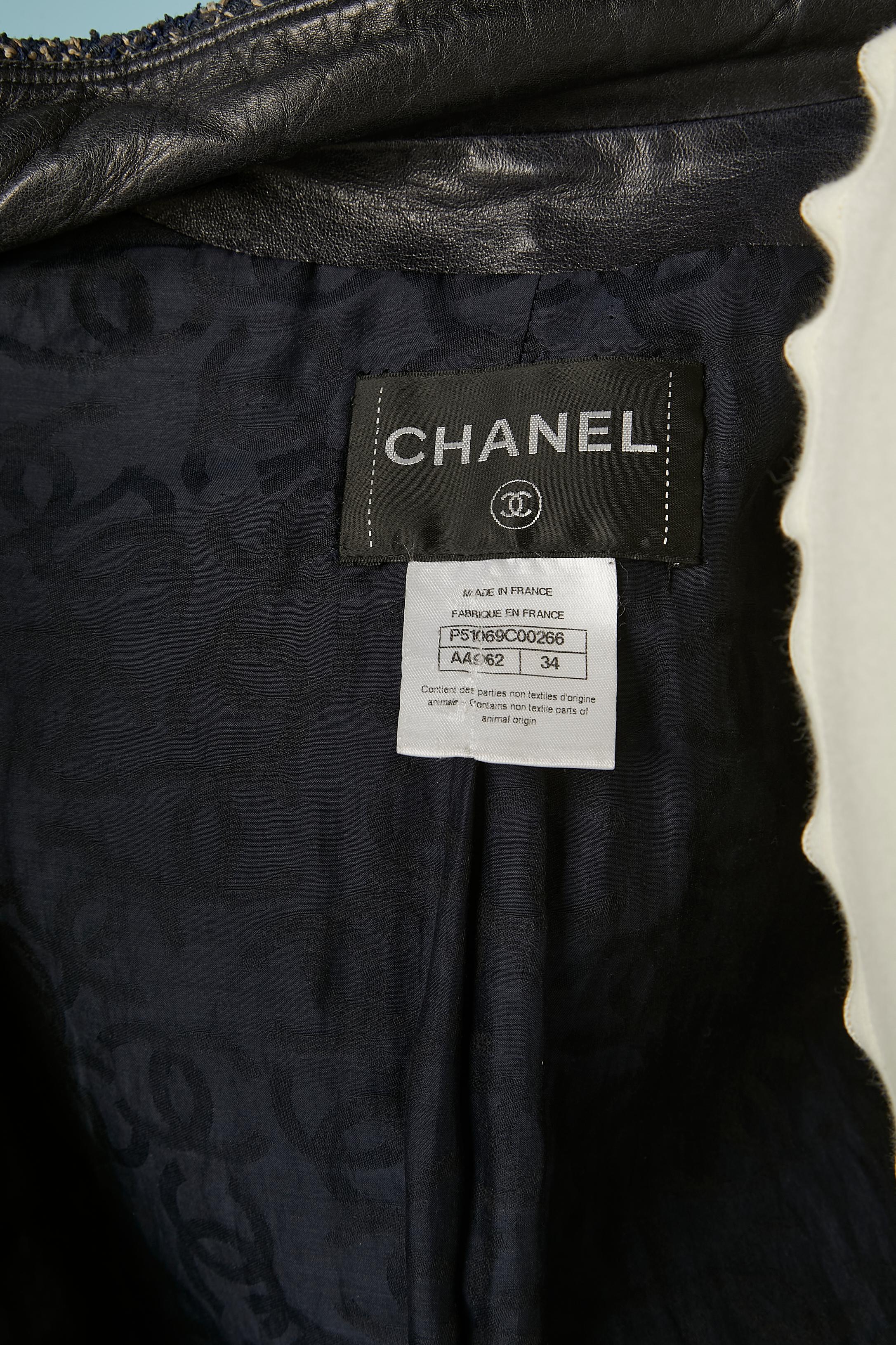 Dark blue leather jacket with tweed details on elbow and piping Chanel  For Sale 5