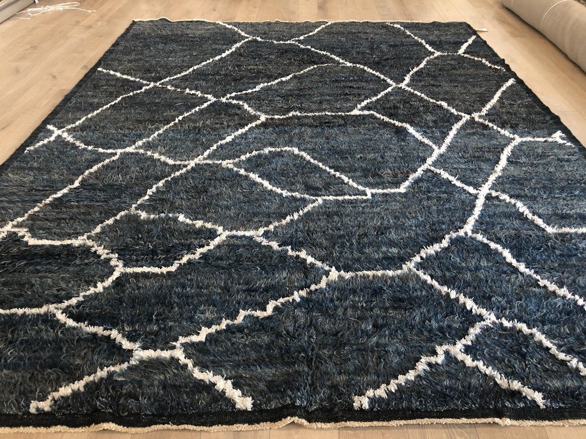Dark Blue Moroccan Inspired Area Rug In New Condition For Sale In Los Angeles, CA