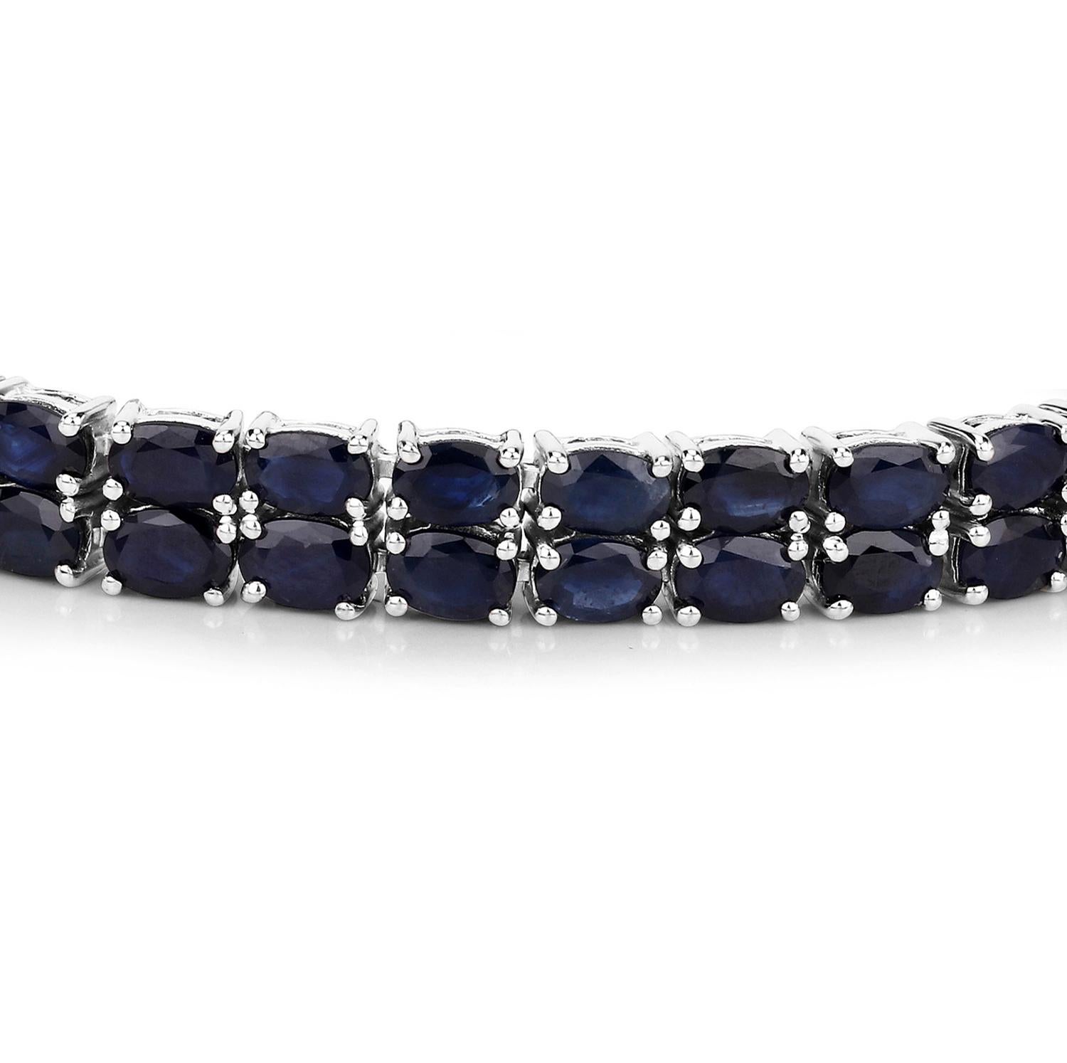 Oval Cut Dark Blue Sapphire Bracelet 28.80 Carats Sterling Silver For Sale