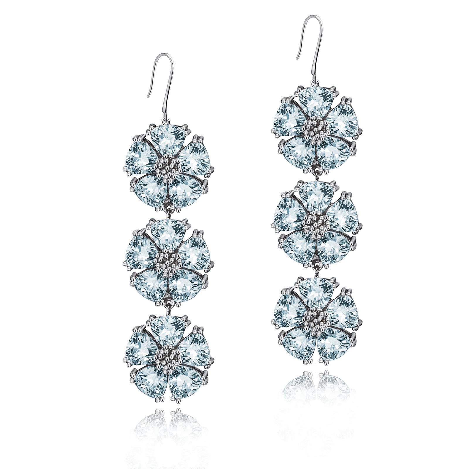 Designed in NYC

.925 Sterling Silver 30 x 7 mm Dark Blue Topaz Triple Blossom Stone Bling Earrings. No matter the season, allow natural beauty to surround you wherever you go. Triple blossom stone bling earrings: 

Sterling silver 
High-polish