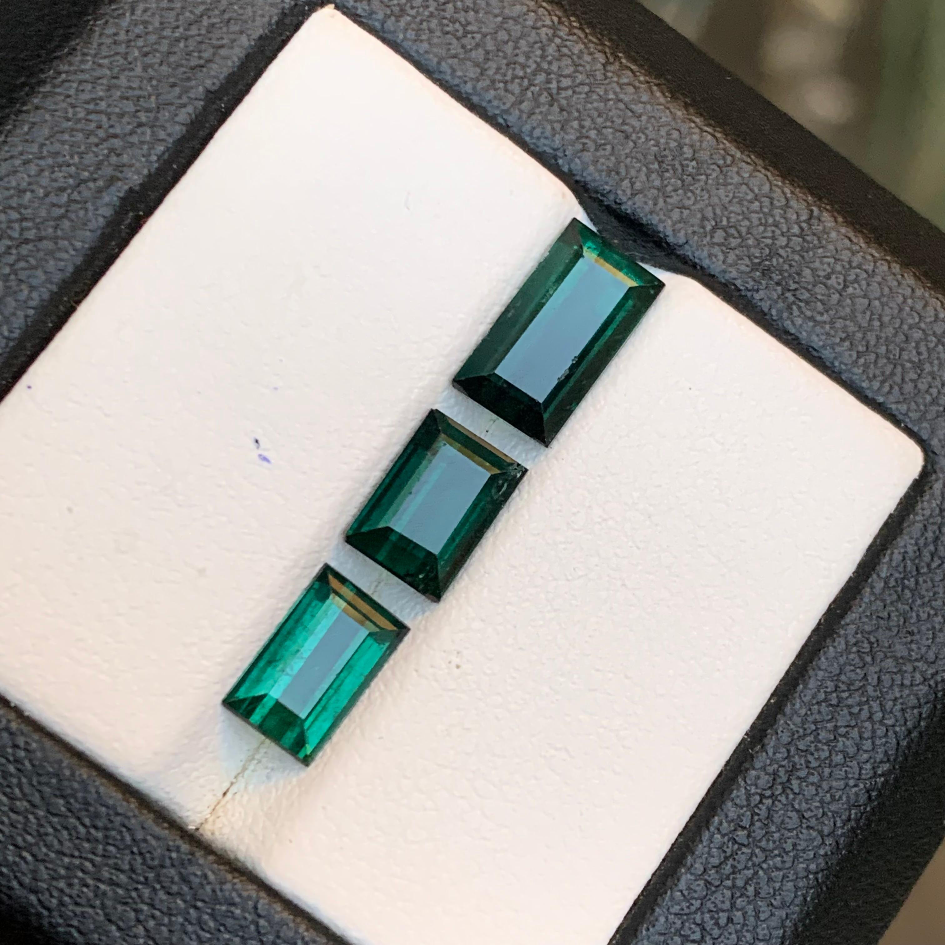 Dark Bluish Green Tourmaline 5.50 Ct Baguette Cut Natural Loose Gemstones Parcel For Sale 6