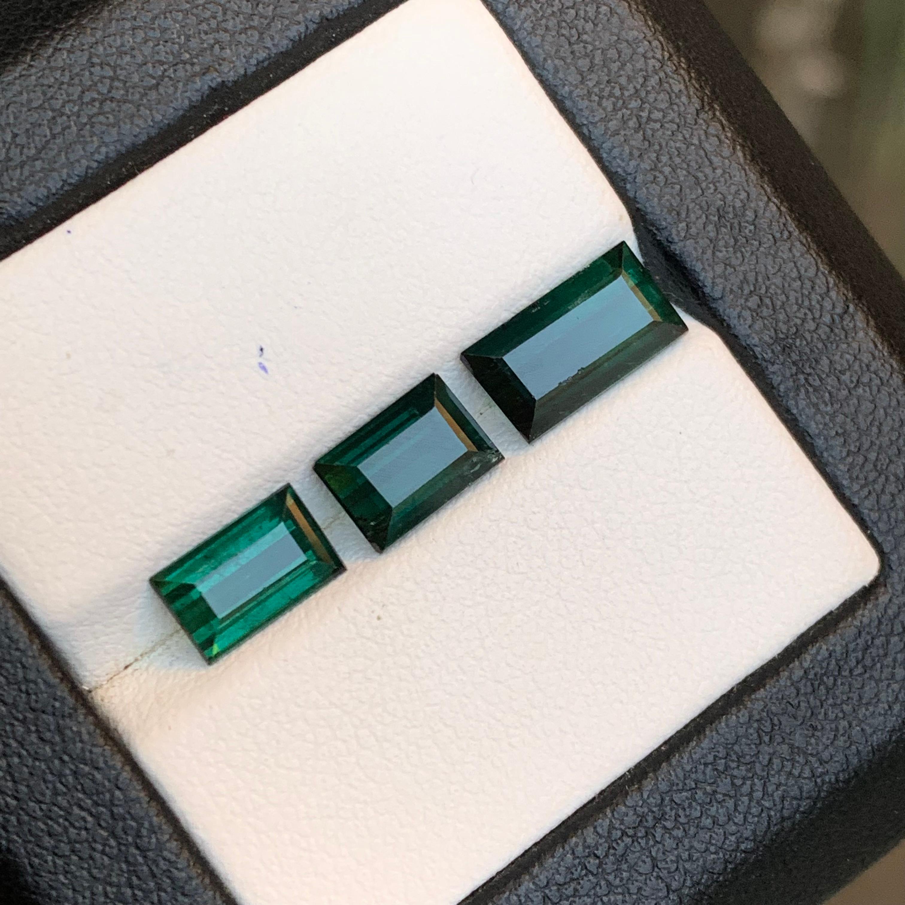 Dark Bluish Green Tourmaline 5.50 Ct Baguette Cut Natural Loose Gemstones Parcel For Sale 1