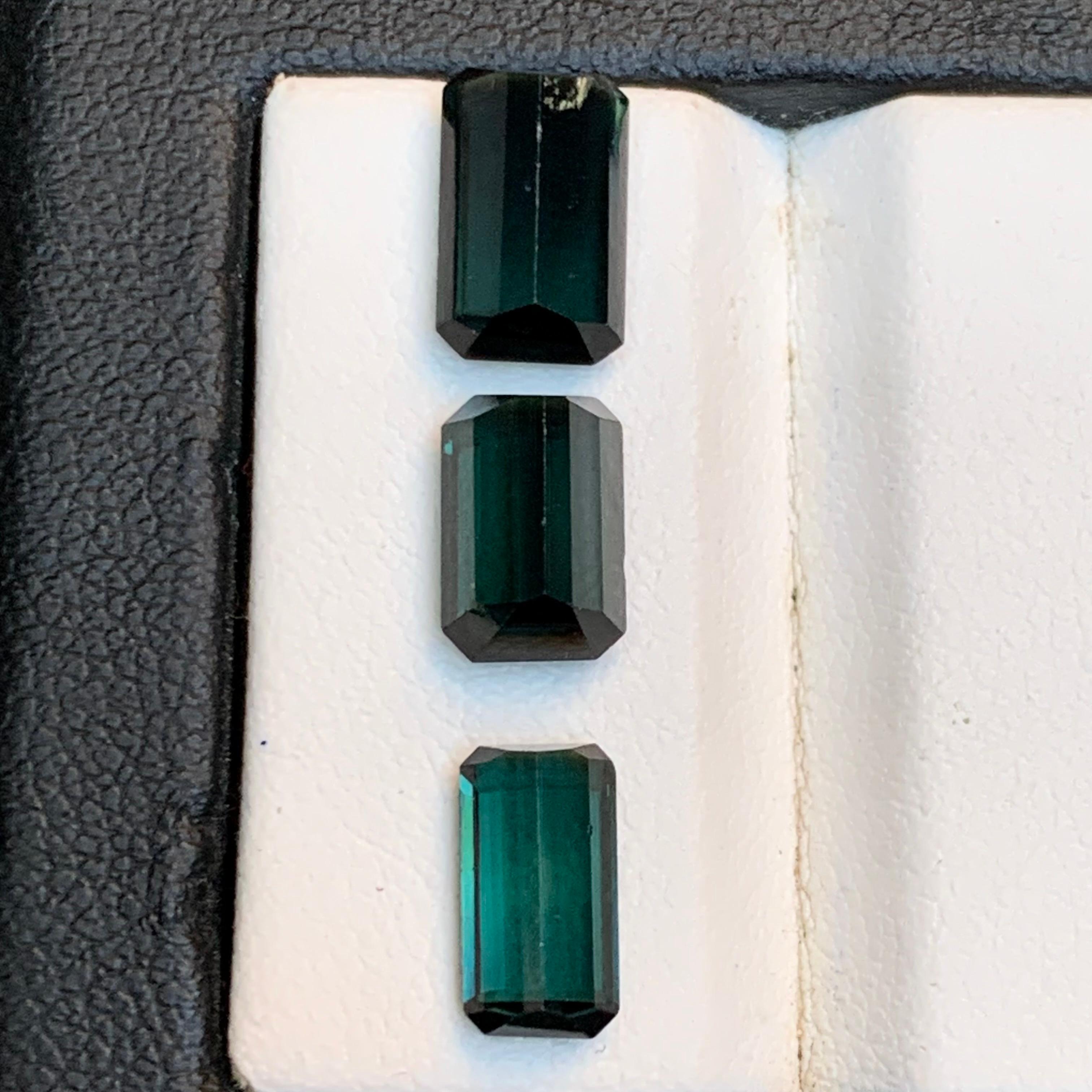 Dunkelblaugrüner Turmalin 5.91 Ct Smaragdschliff Natürlicher loser Edelstein-Schmuck für Damen oder Herren im Angebot