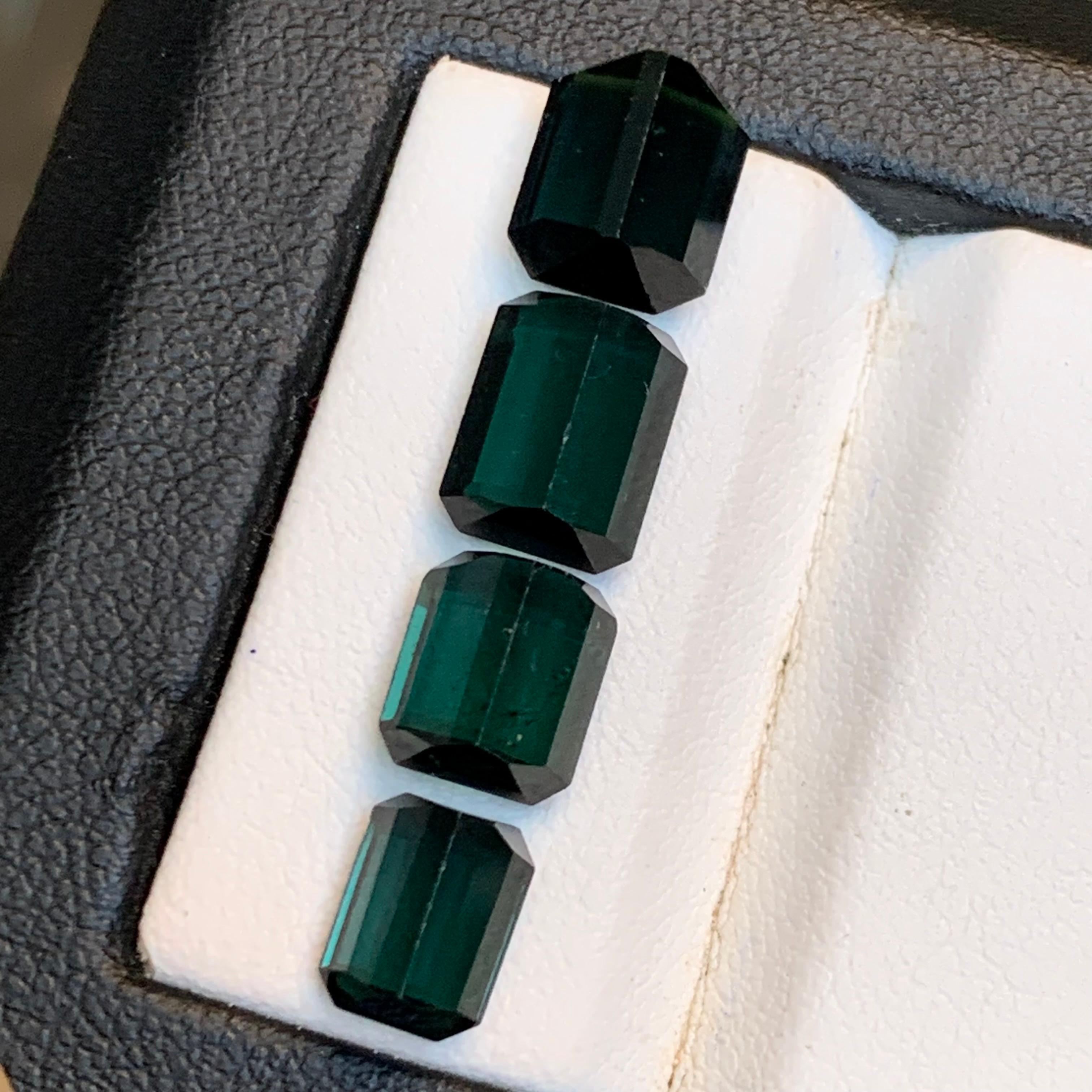 Dunkler bläulicher Farbton Grüner Turmalin 9.36 Ct Smaragdschliff Natürliche Lose Edelsteine im Angebot 2