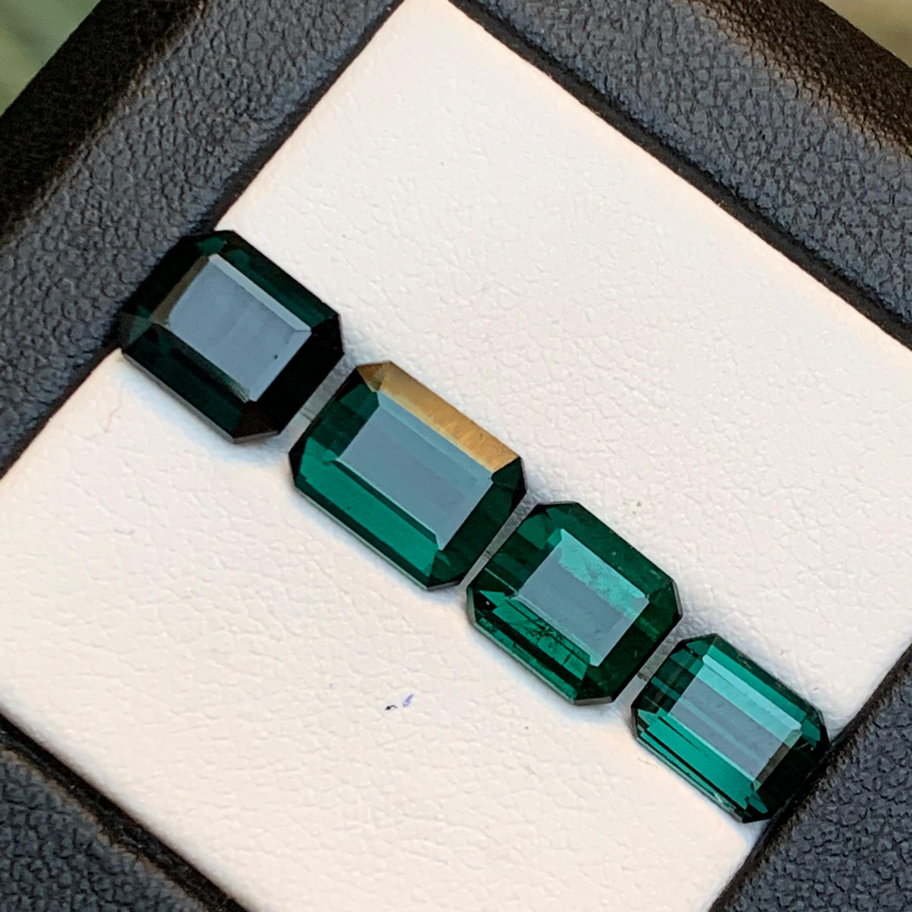 Dunkler bläulicher Farbton Grüner Turmalin 9.36 Ct Smaragdschliff Natürliche Lose Edelsteine im Angebot 3