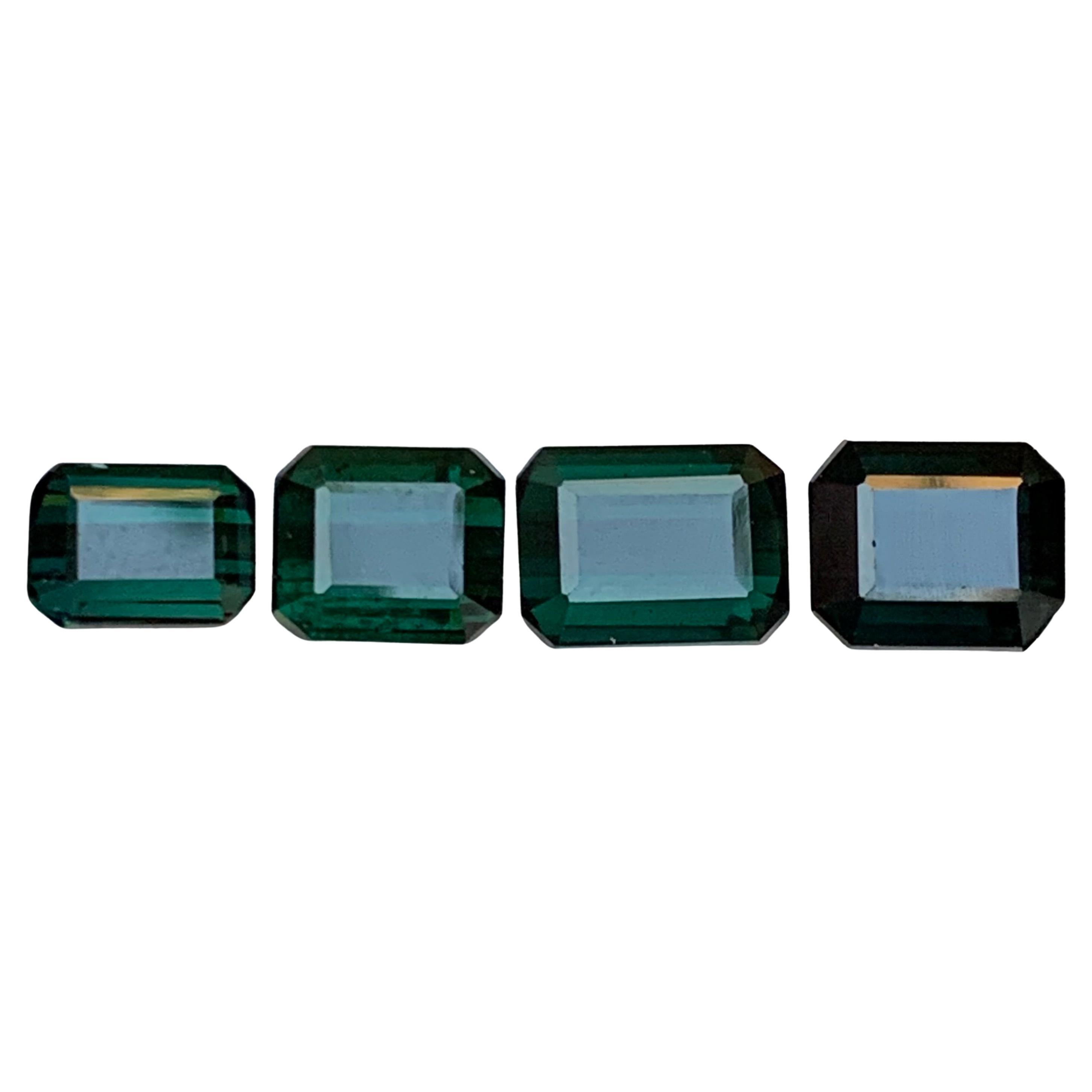 Dunkler bläulicher Farbton Grüner Turmalin 9.36 Ct Smaragdschliff Natürliche Lose Edelsteine