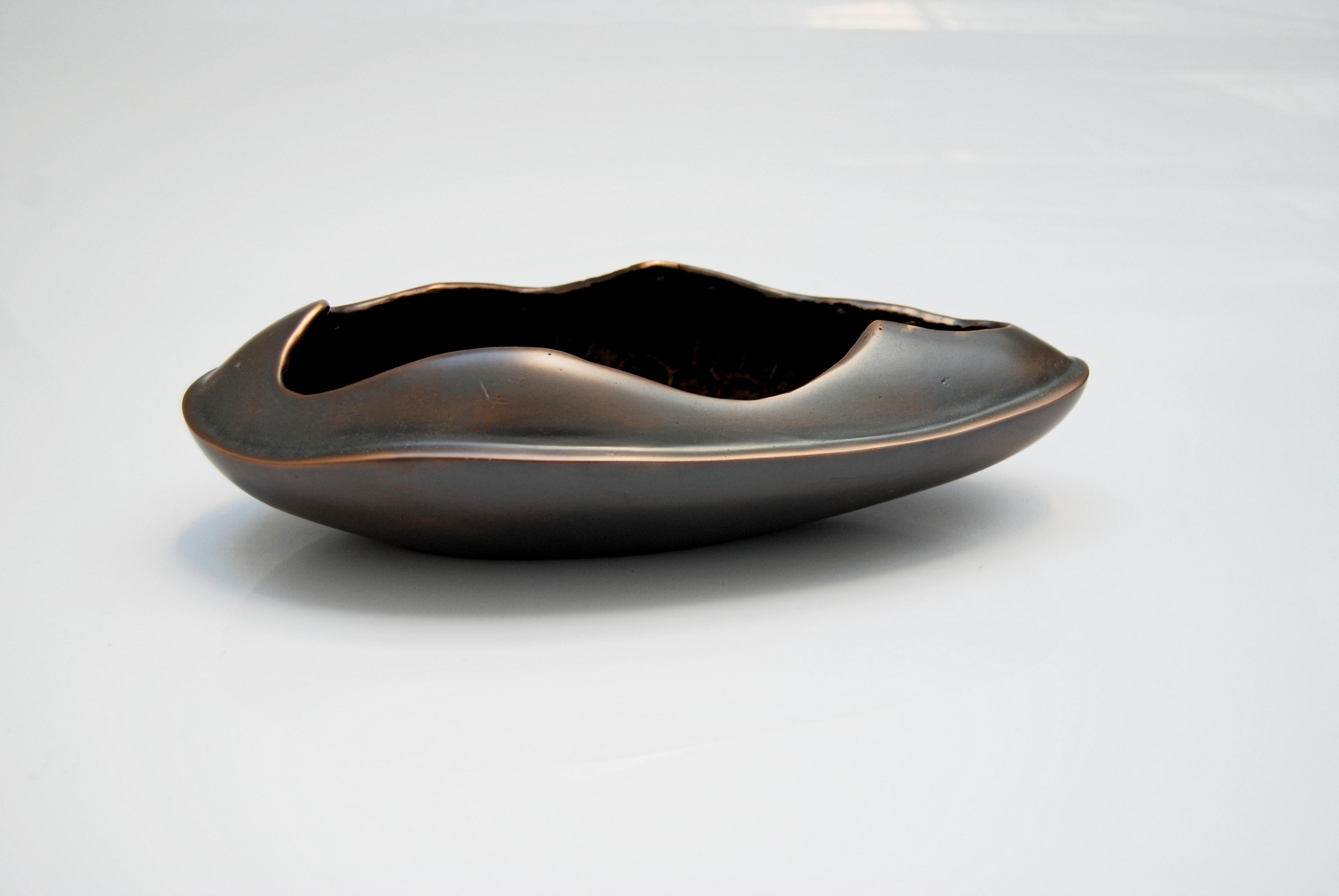 Dark Bronze Ashtray by FAKASAKA Design 3