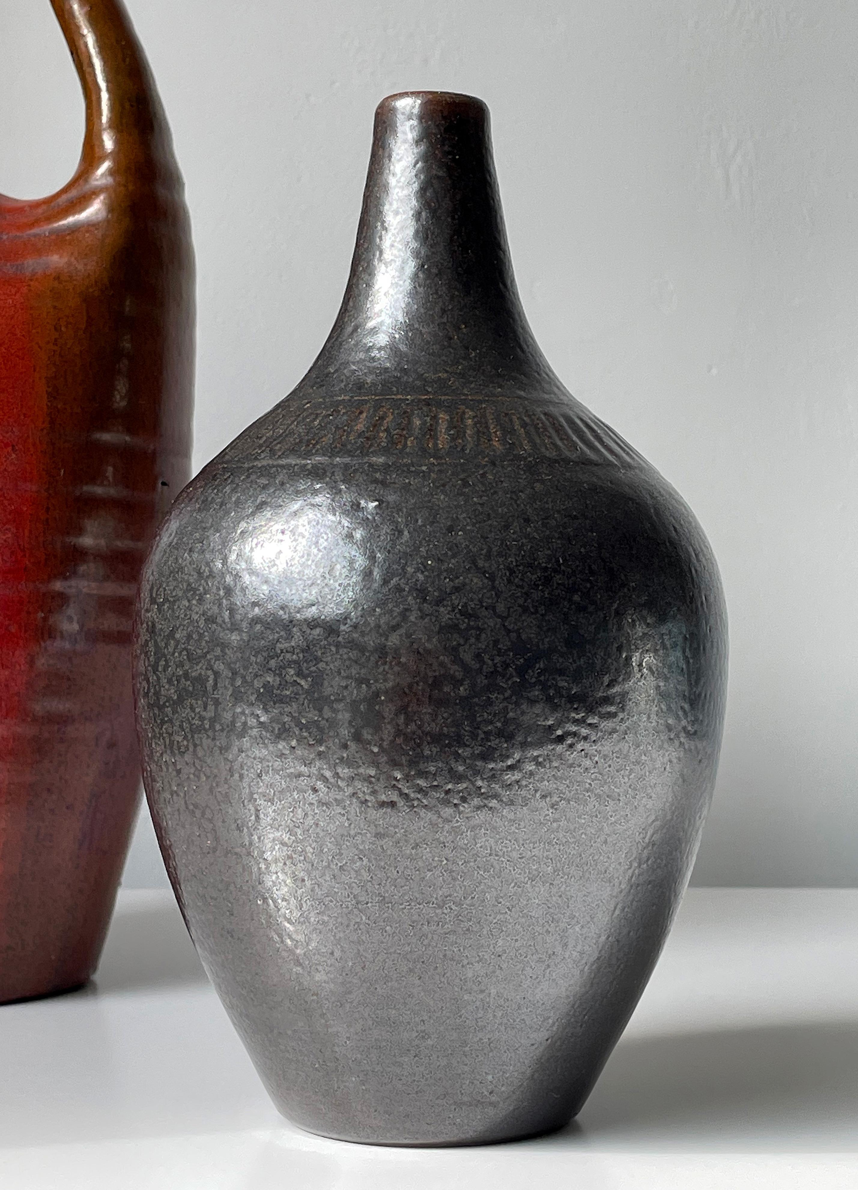 Mid-Century Modern Andersson for Wallåkra 1950s Blackish Brown Ceramic Vase For Sale