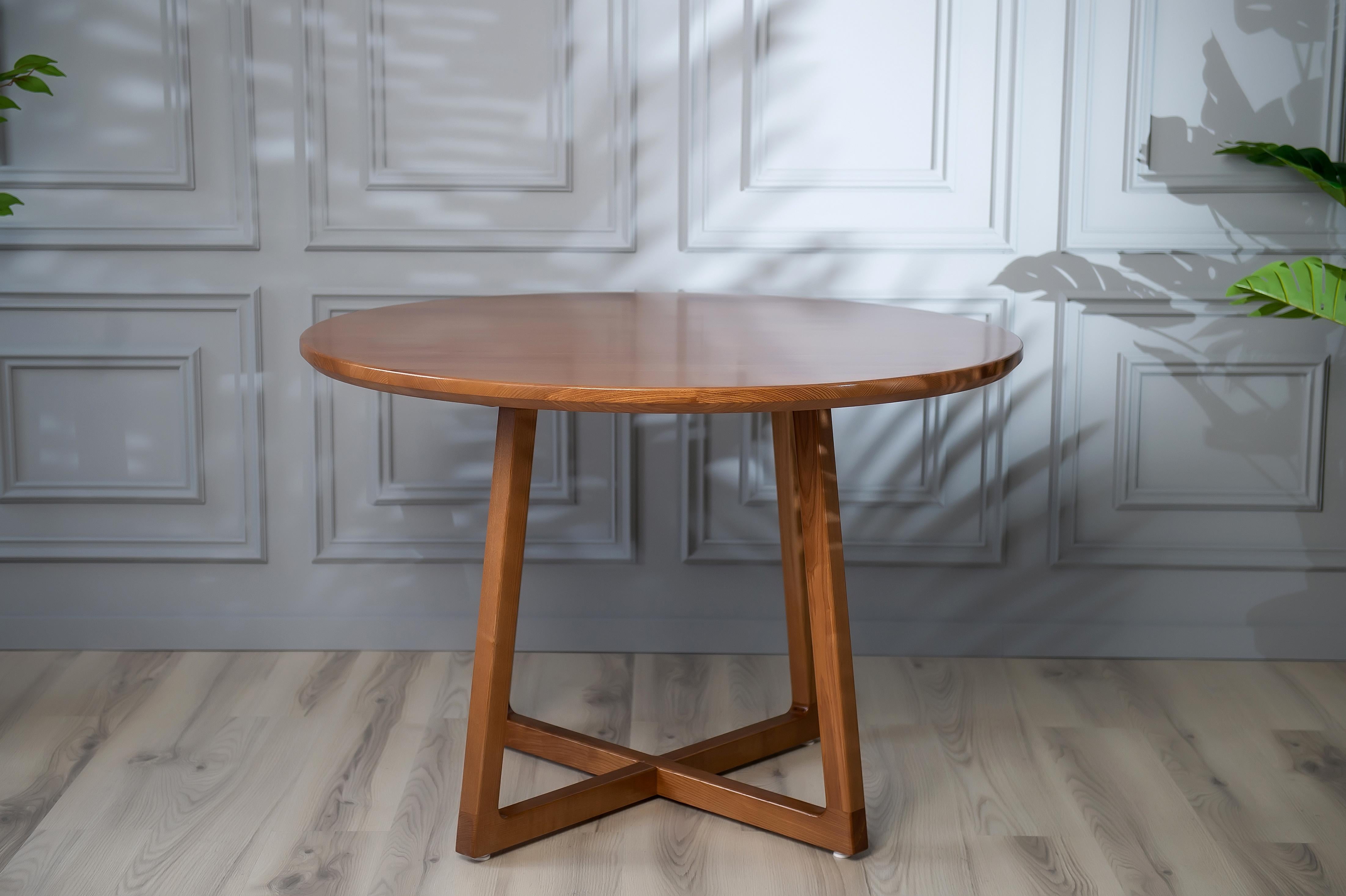 dark wood round table