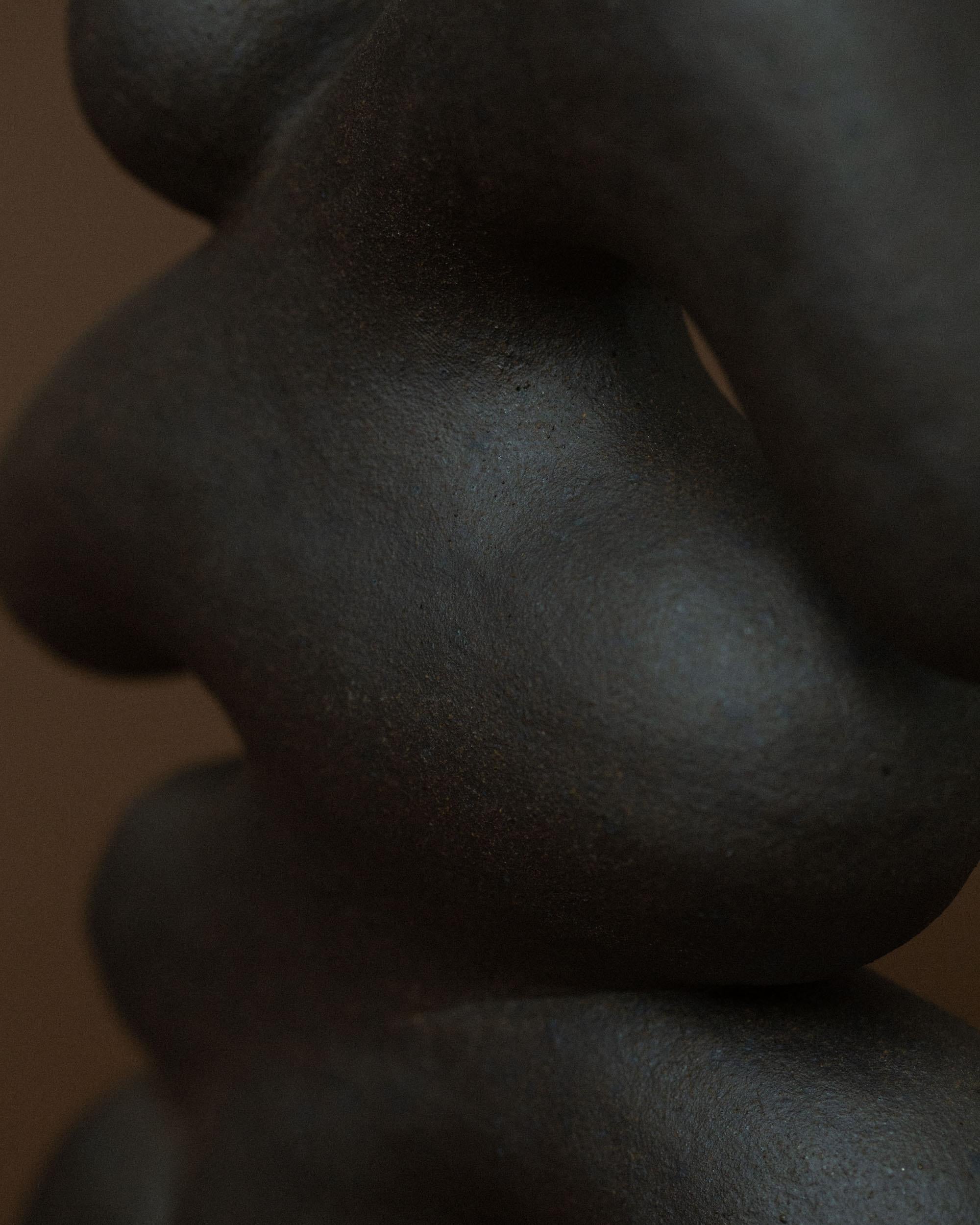 Dunkelbraune Hermes-Skulptur von Common Body im Angebot 6